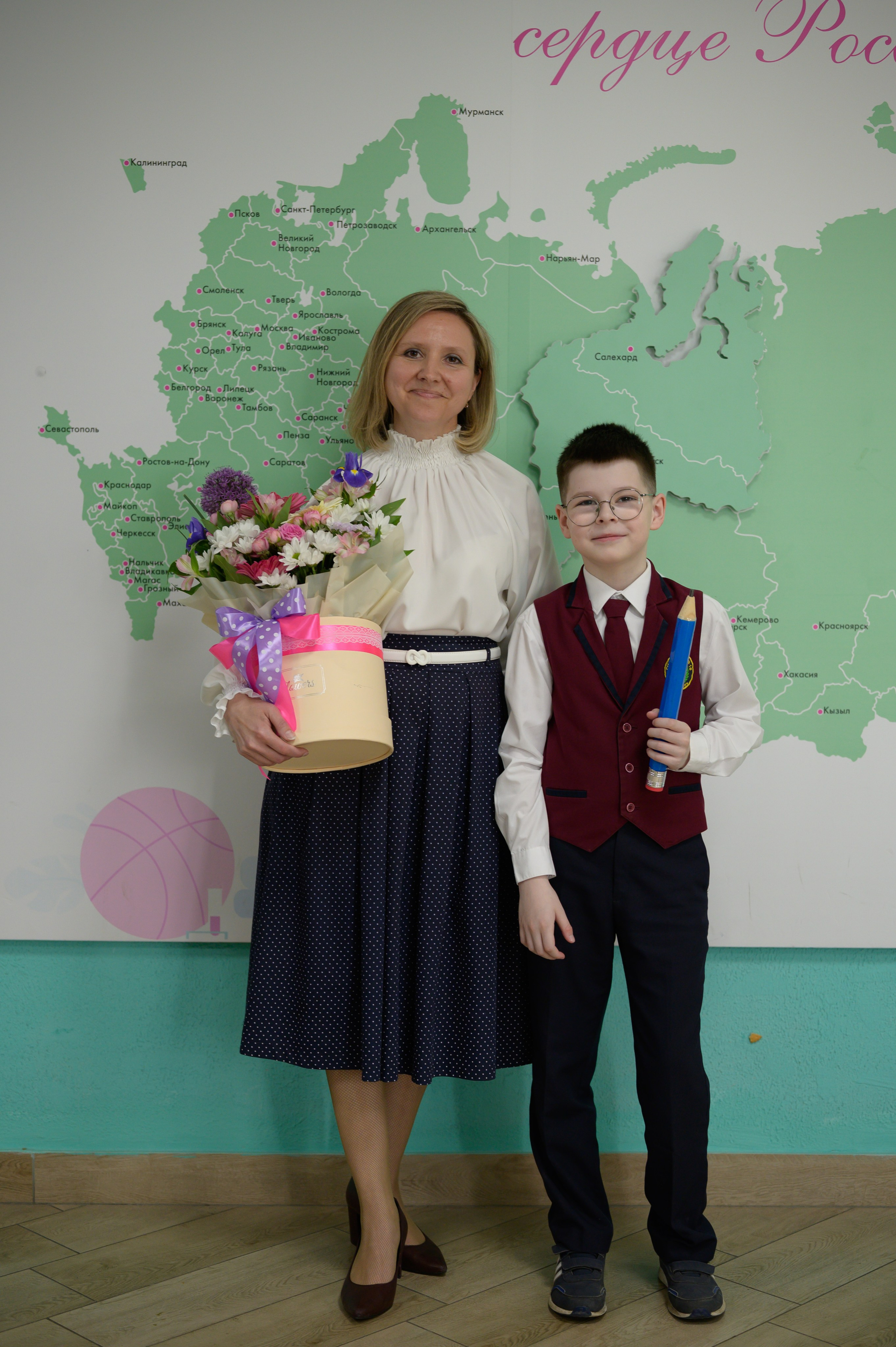 Выпускной 4Б гимназия № 16. Фотограф новорожденных, семейный детский в Тюмени Татьяна Морозова