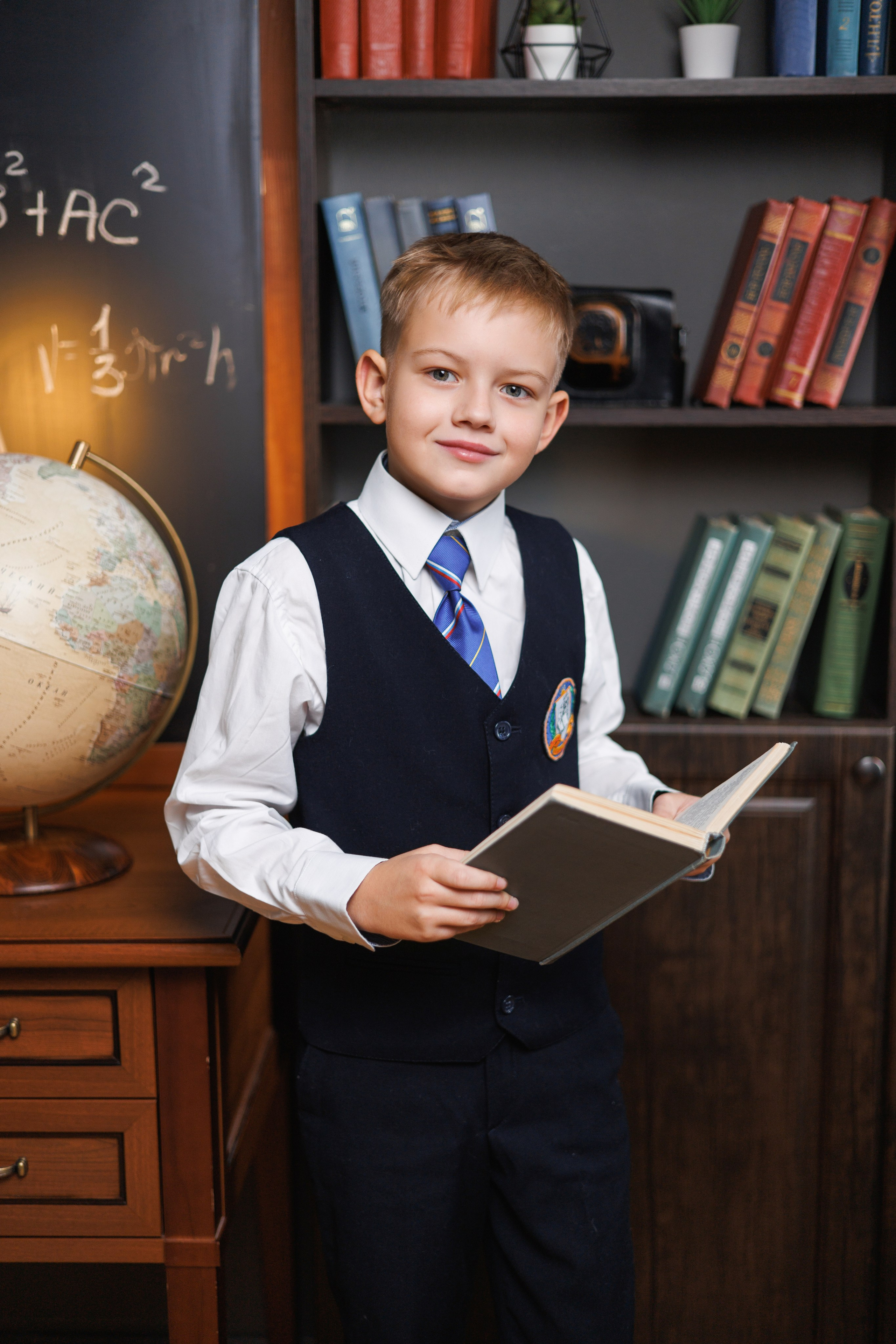 Портретная локация № 7. Выпускные альбомы клевербук Воронеж