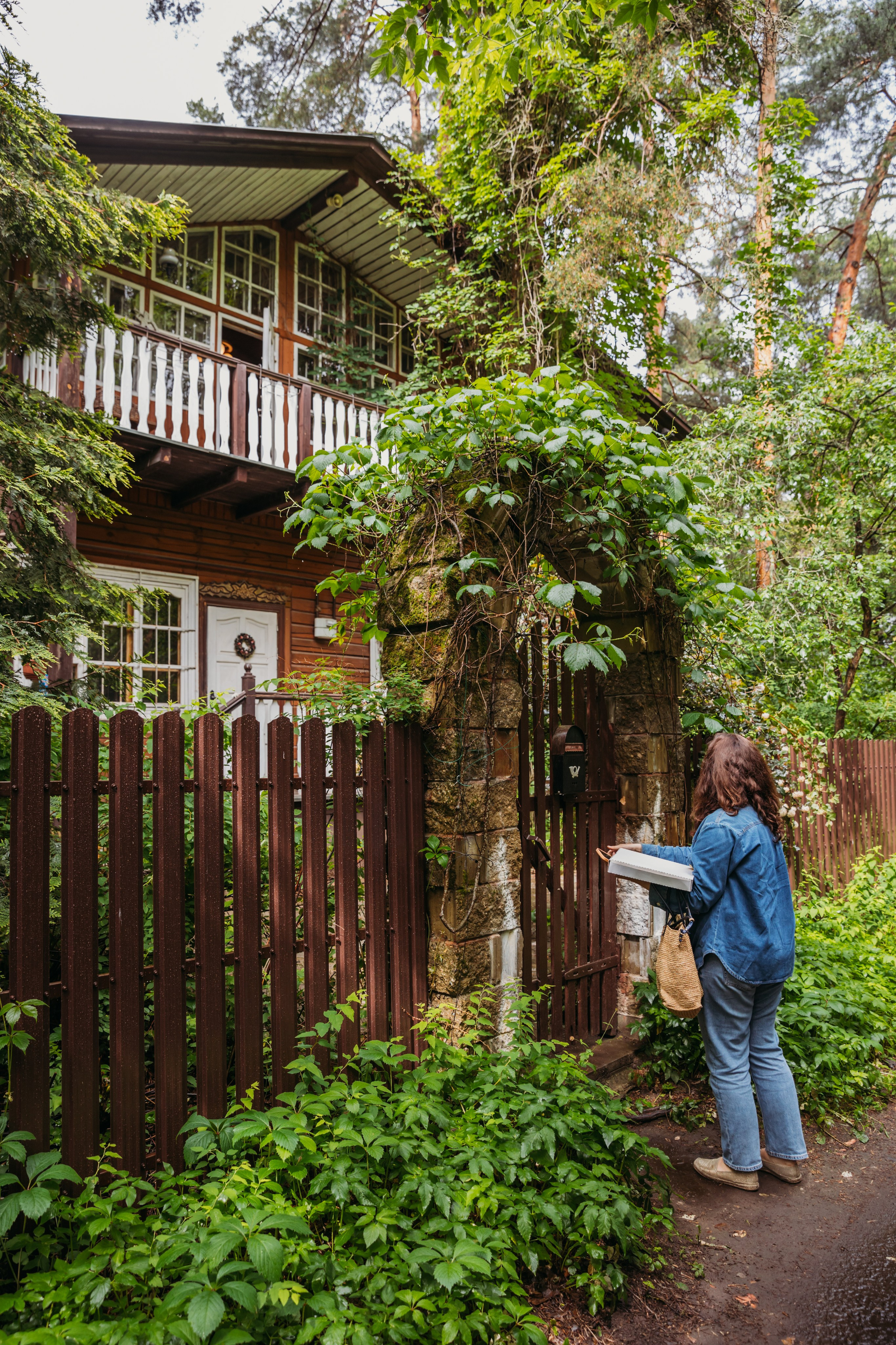 Родные люди «На дачу к Дмитрию Абрикосову». Леся Гаранина. Семейный фотограф/видеограф Москва и область