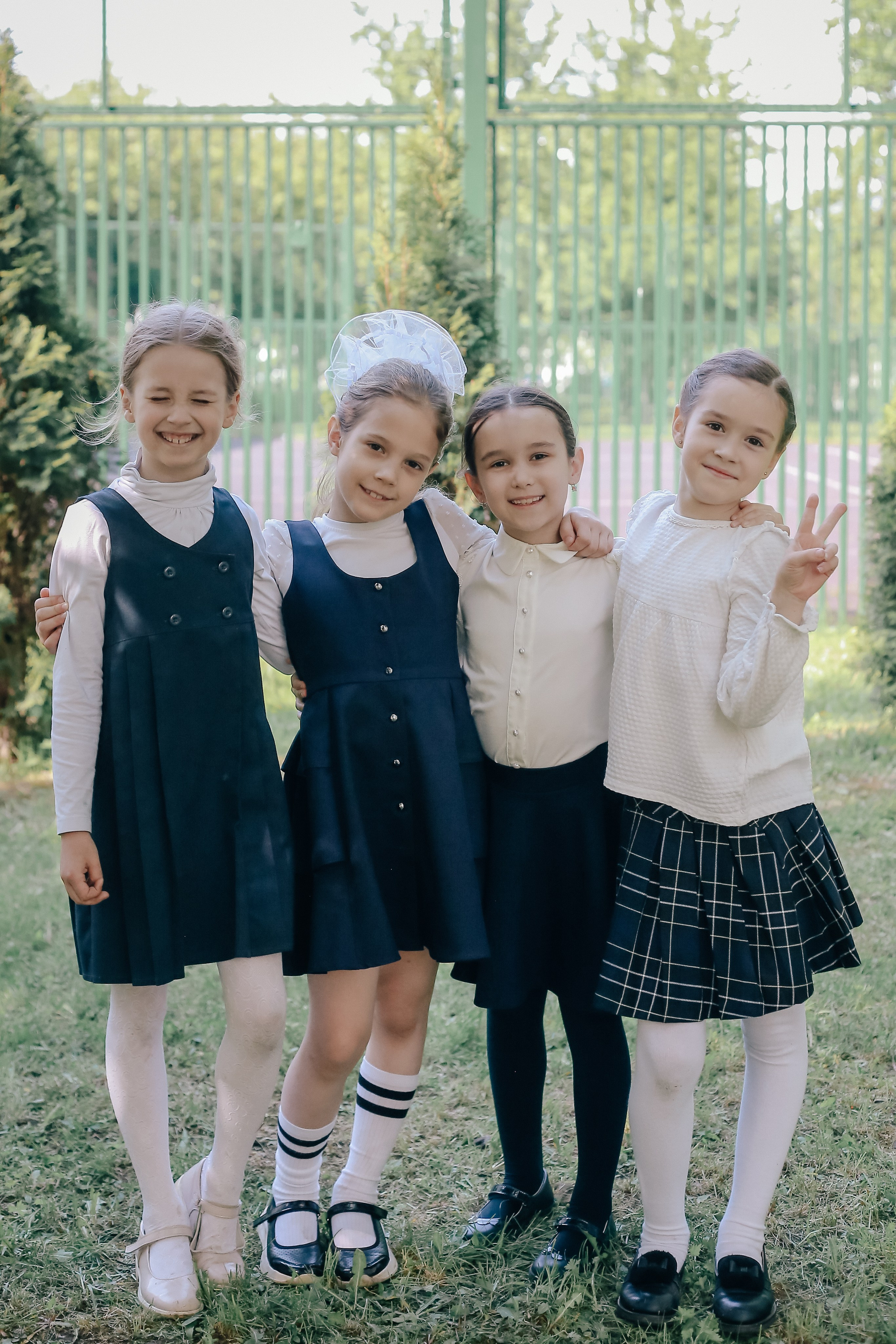 Школьная детская съёмка первоклассников. Антонина Морозова, профессиональный семейный фотограф видеограф