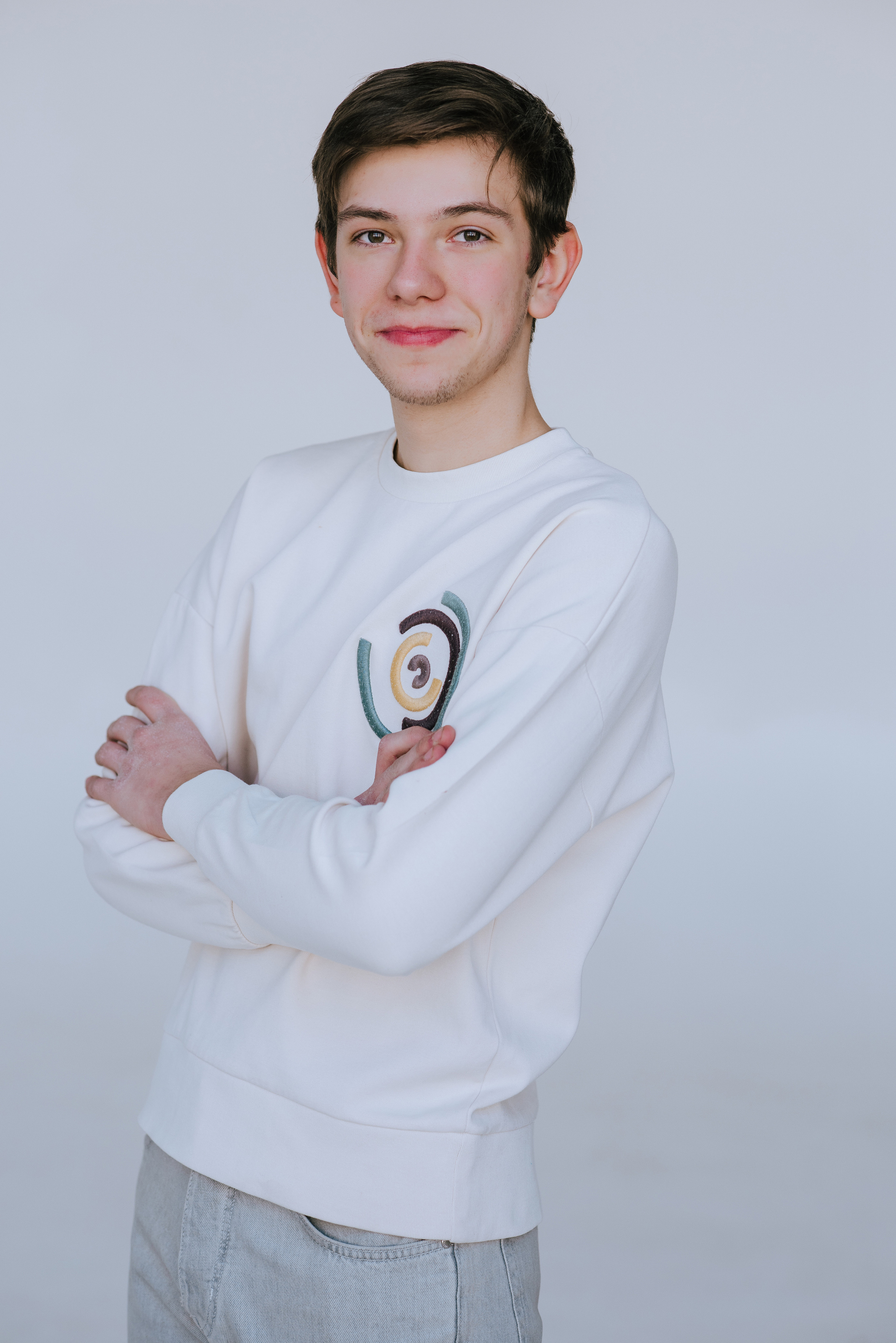 11 класс. Университетская школа ДВФУ. Стильный выпускной альбом Владивосток фотограф Вероника Мигачева