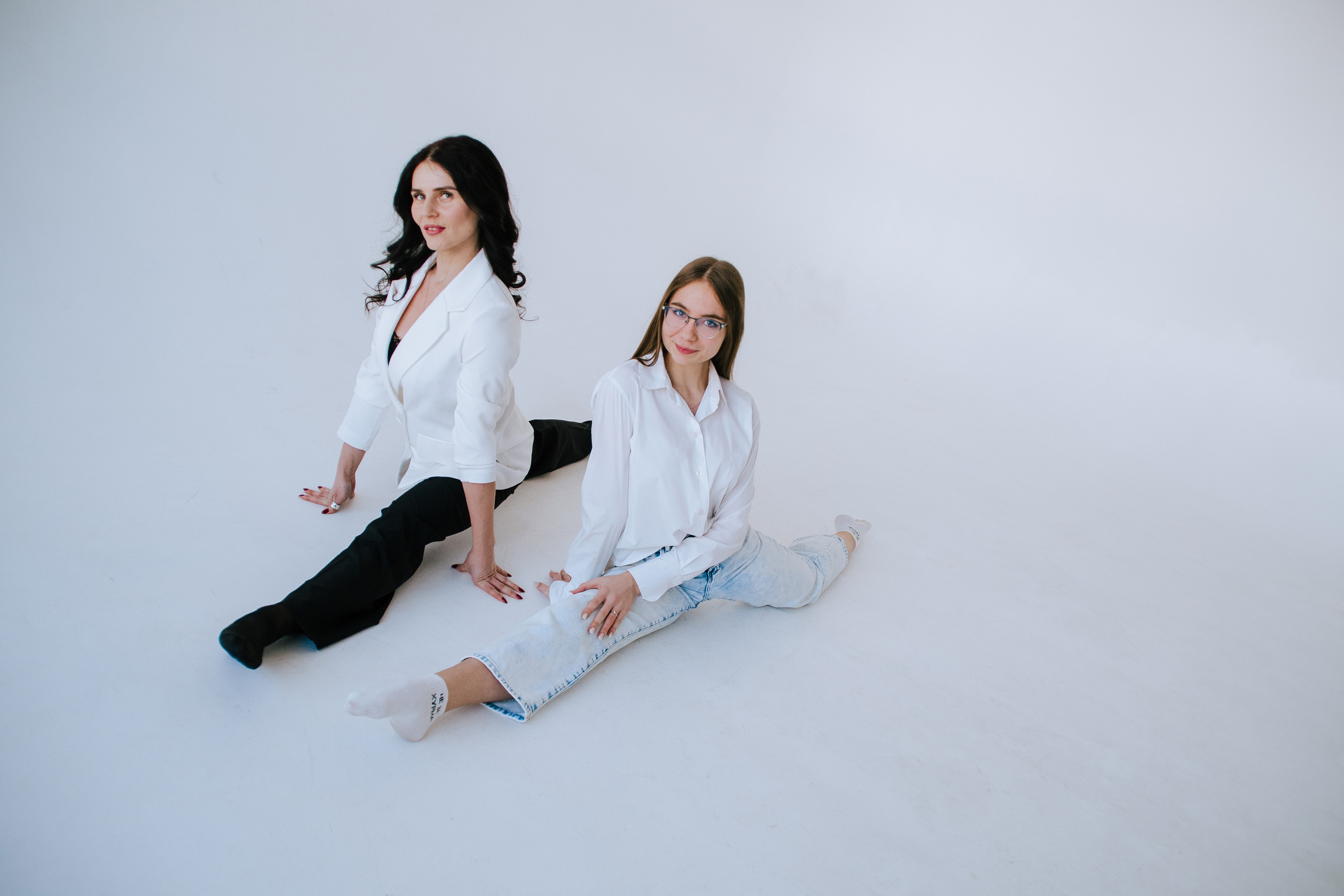 11 класс. Университетская школа ДВФУ. Стильный выпускной альбом Владивосток фотограф Вероника Мигачева