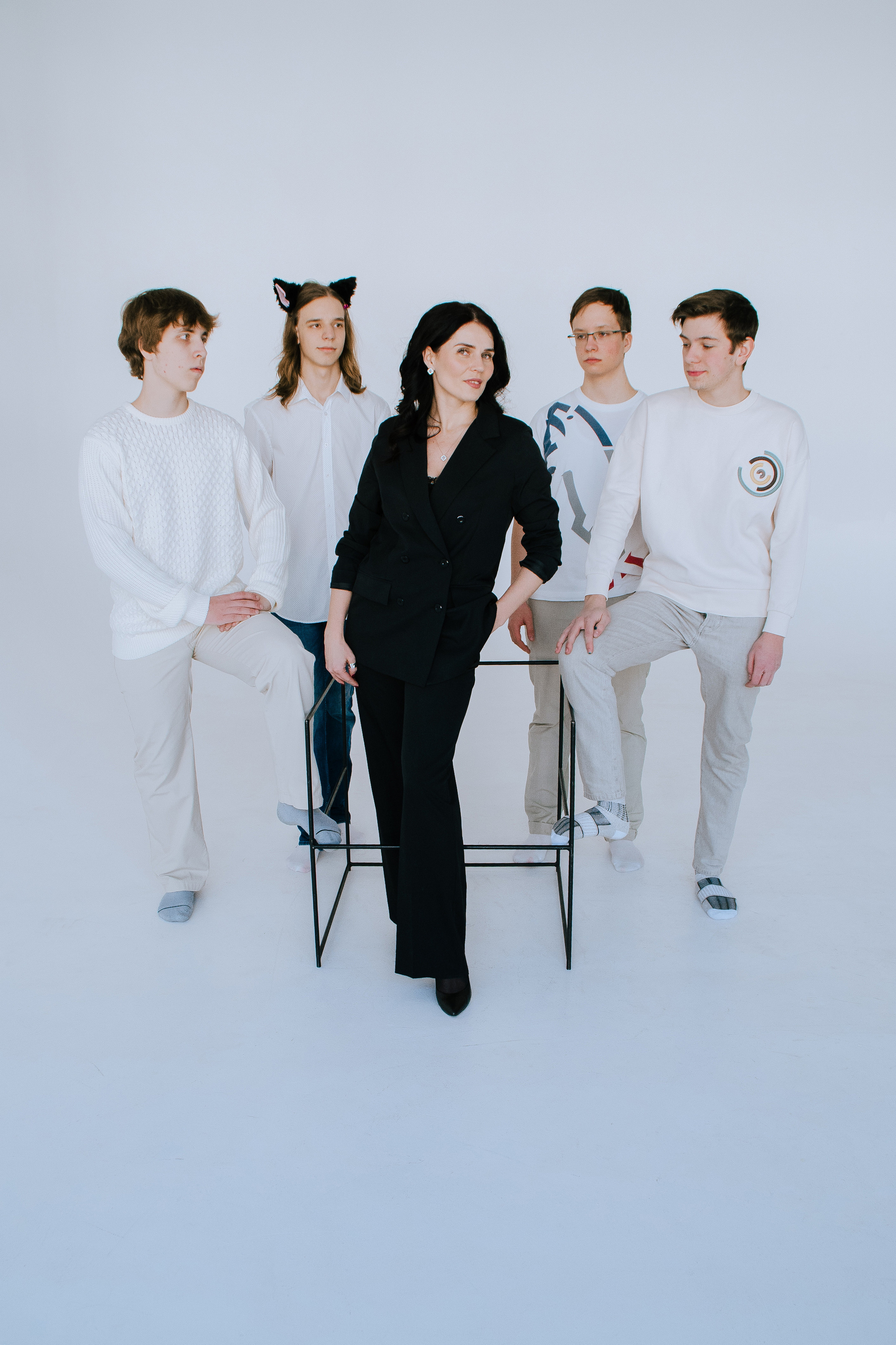 11 класс. Университетская школа ДВФУ. Стильный выпускной альбом Владивосток фотограф Вероника Мигачева