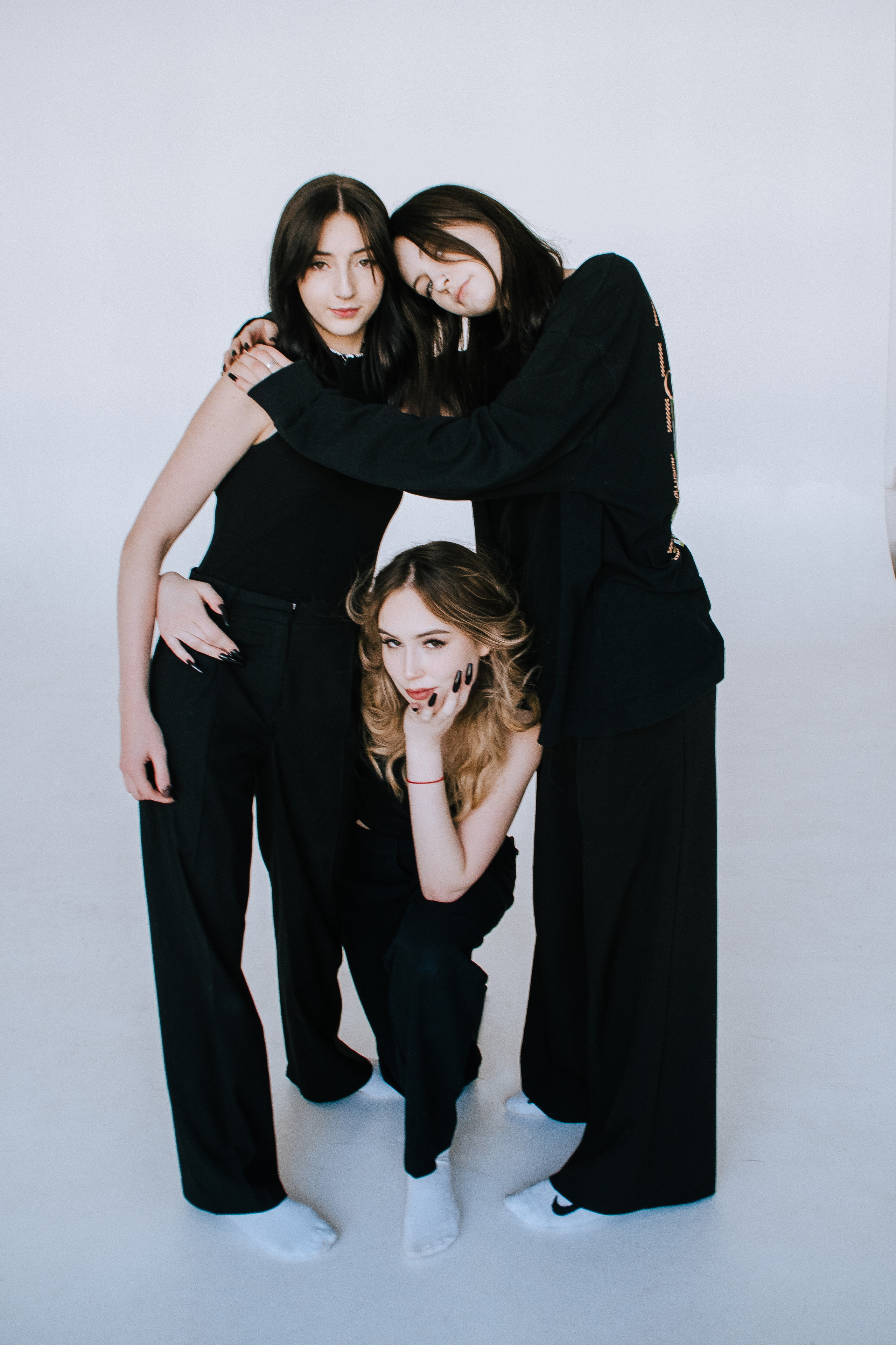 11 класс. Университетская школа ДВФУ. Стильный выпускной альбом Владивосток фотограф Вероника Мигачева