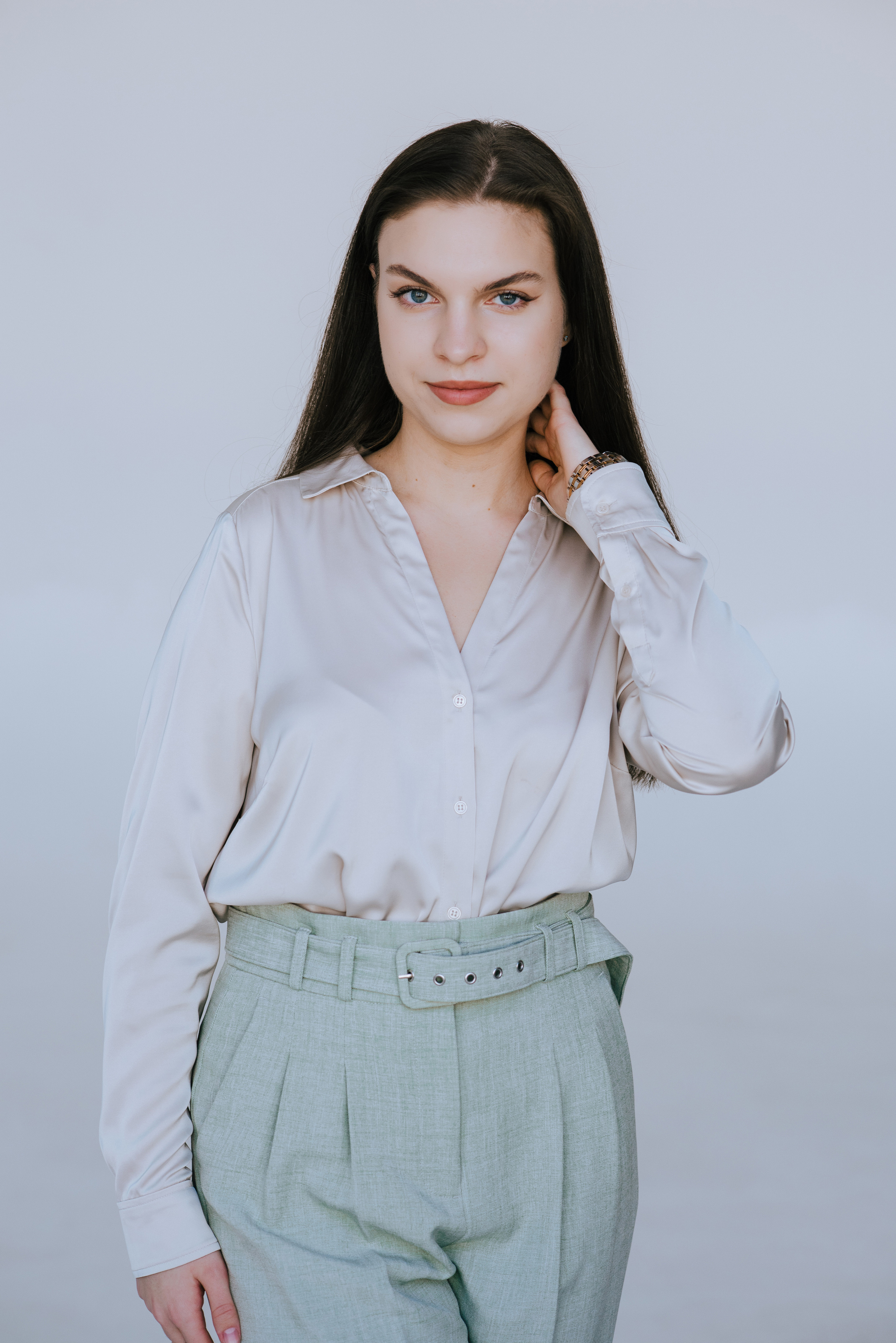 11 класс. Университетская школа ДВФУ. Стильный выпускной альбом Владивосток фотограф Вероника Мигачева