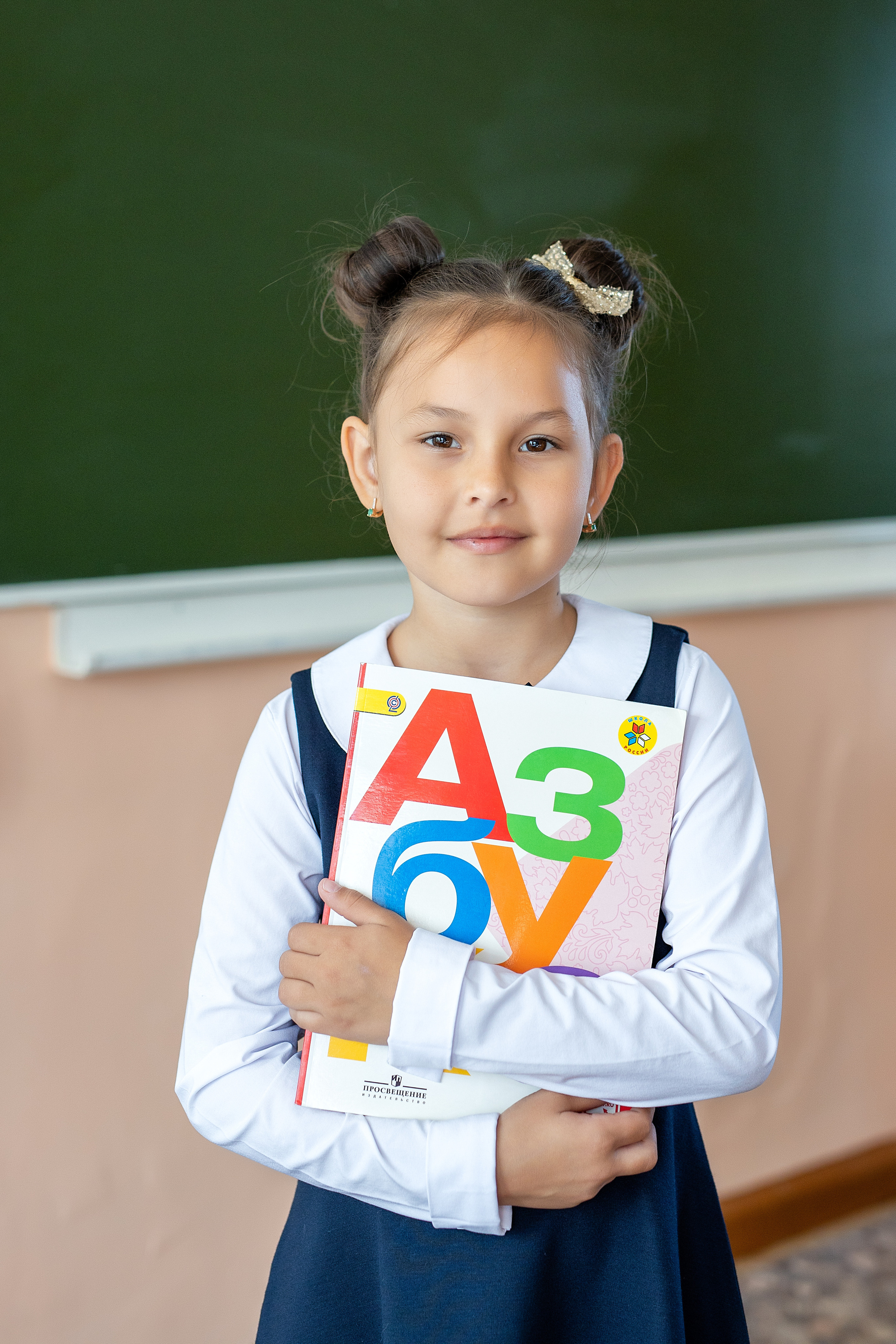 Начальная школа. Стильный выпускной альбом Владивосток фотограф Вероника Мигачева