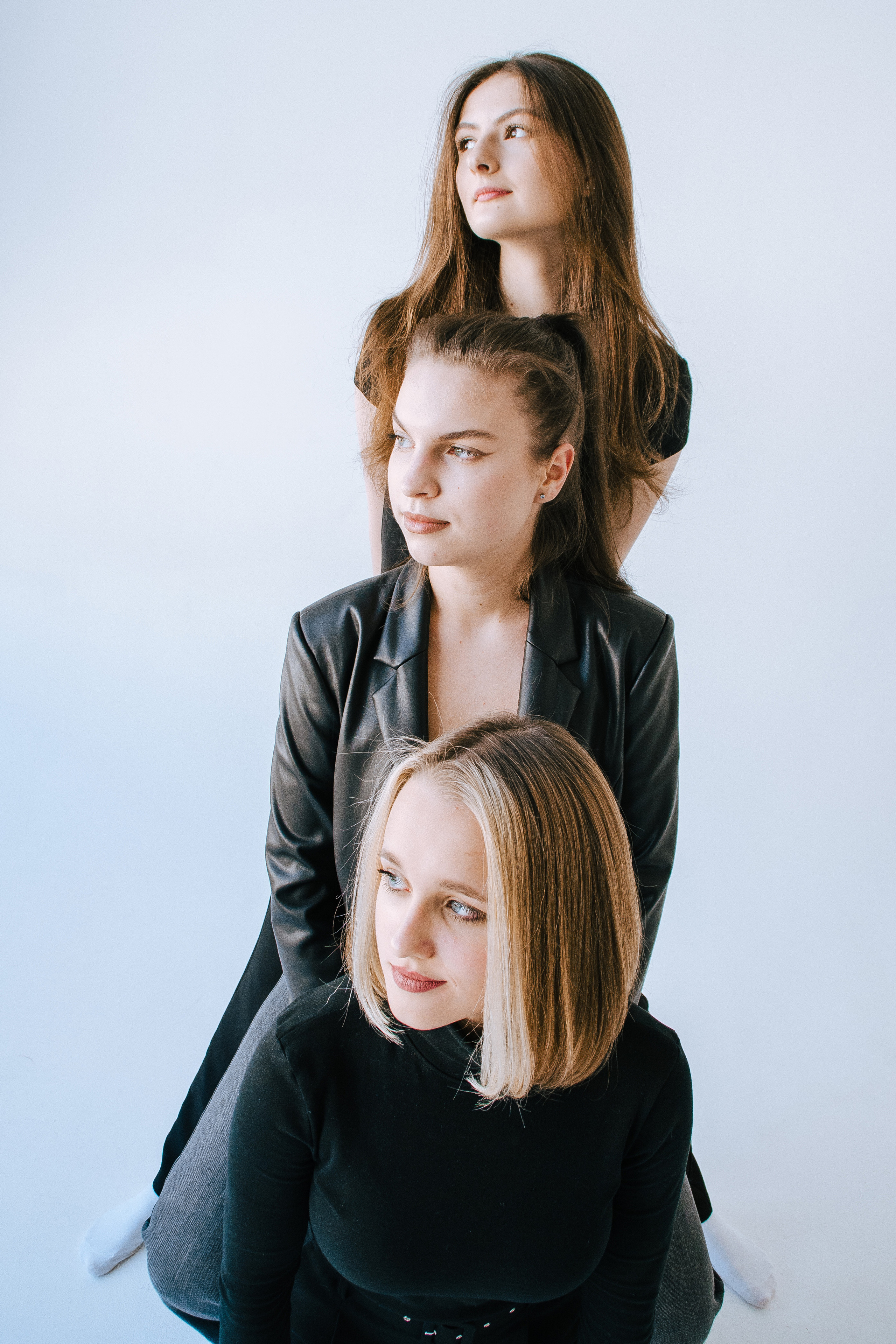 11 класс. Университетская школа ДВФУ. Стильный выпускной альбом Владивосток фотограф Вероника Мигачева