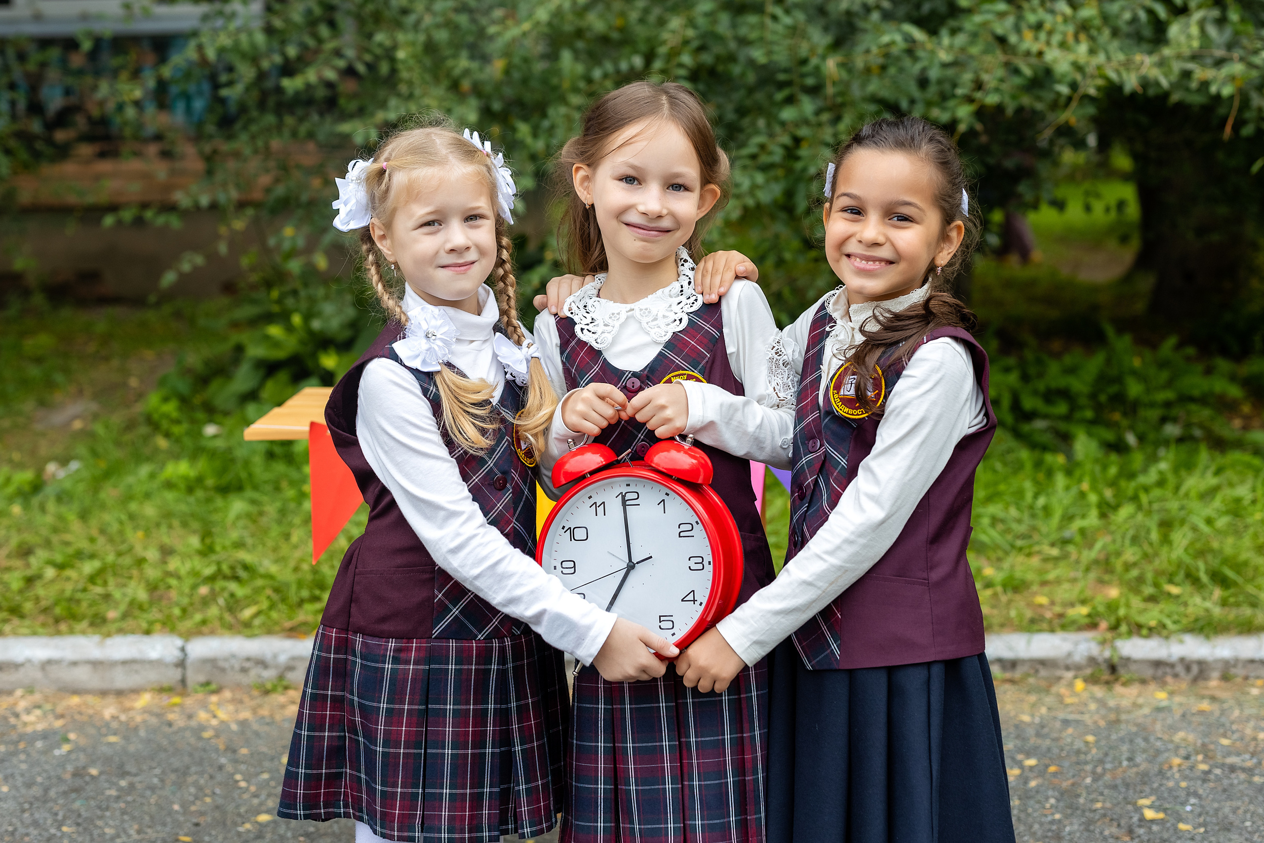 Начальная школа. Стильный выпускной альбом Владивосток фотограф Вероника Мигачева