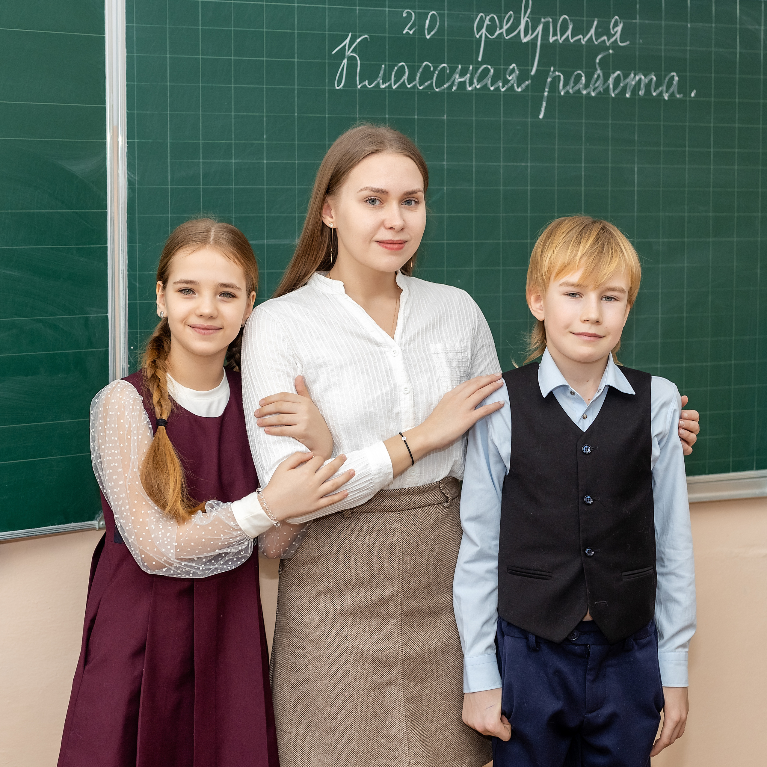 Начальная школа. Стильный выпускной альбом Владивосток фотограф Вероника Мигачева