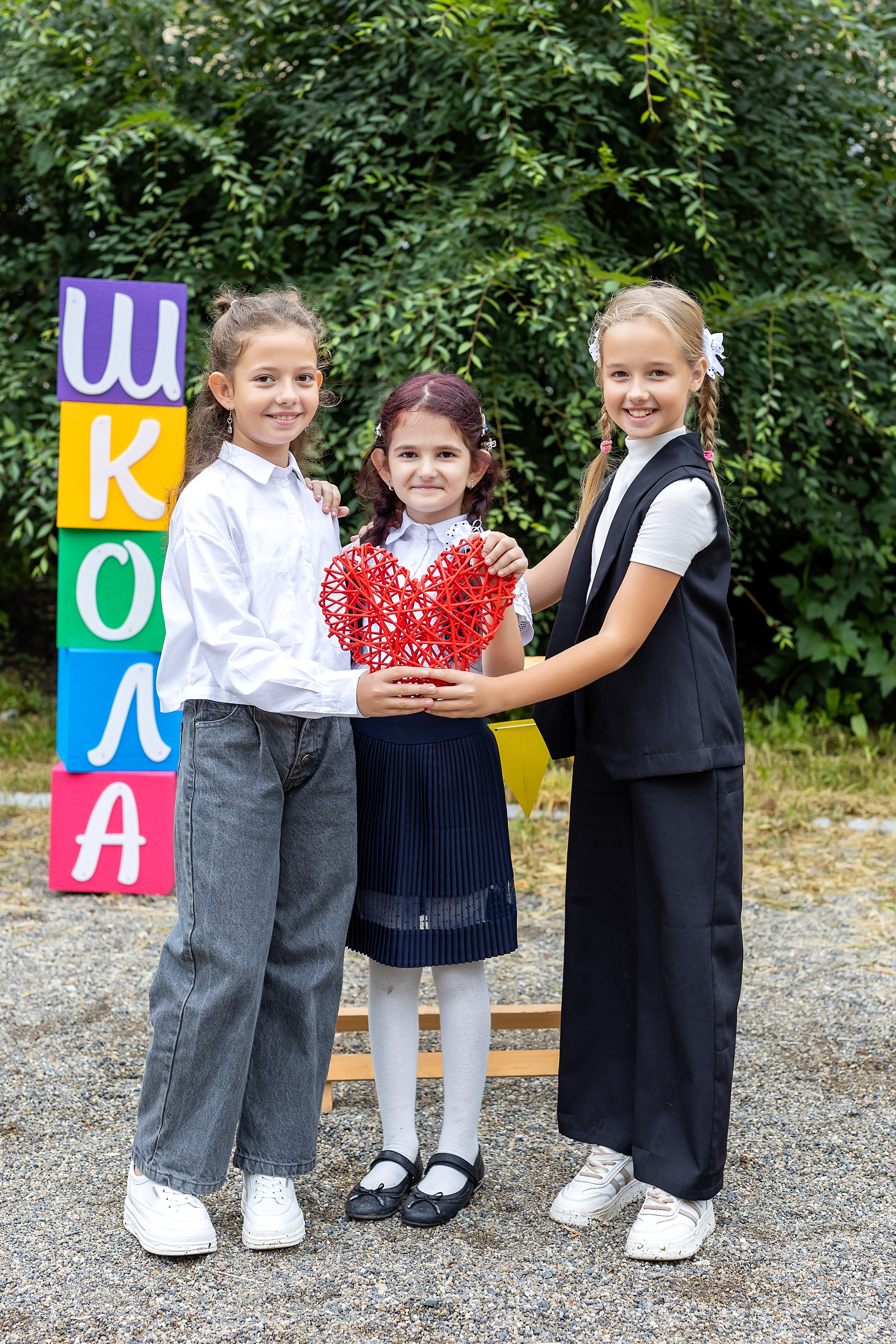 Начальная школа. Стильный выпускной альбом Владивосток фотограф Вероника Мигачева