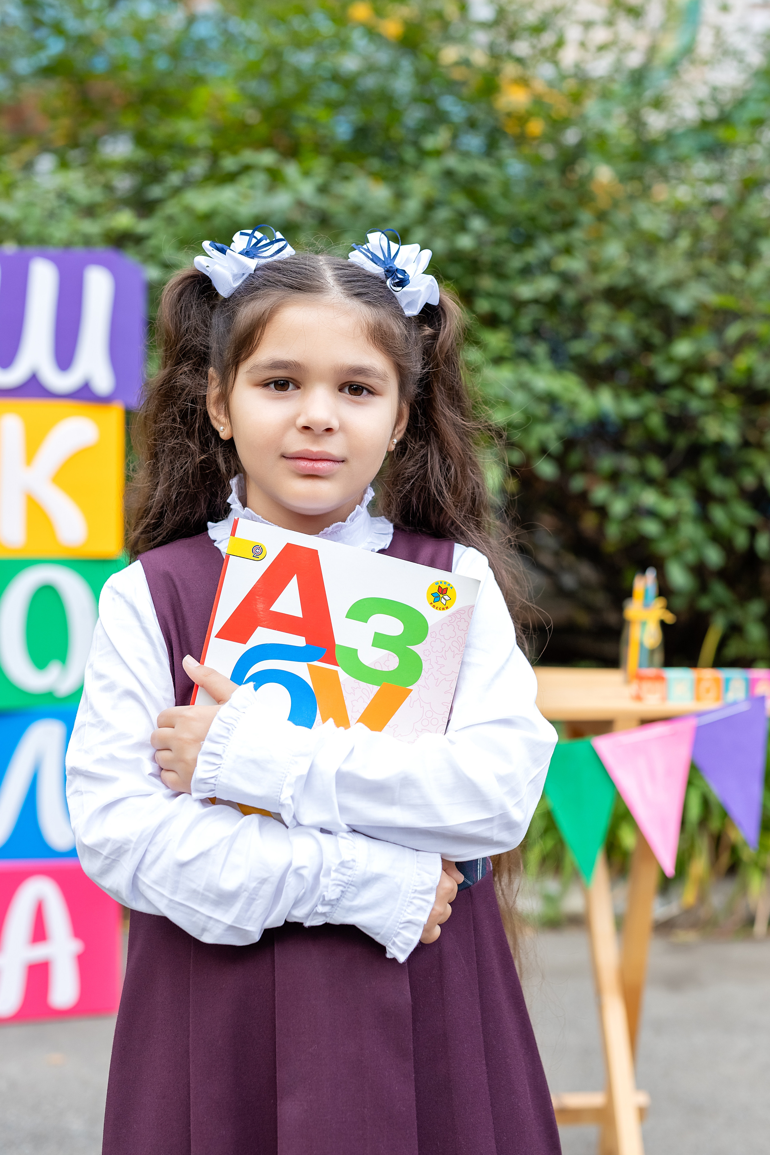 Начальная школа. Стильный выпускной альбом Владивосток фотограф Вероника Мигачева
