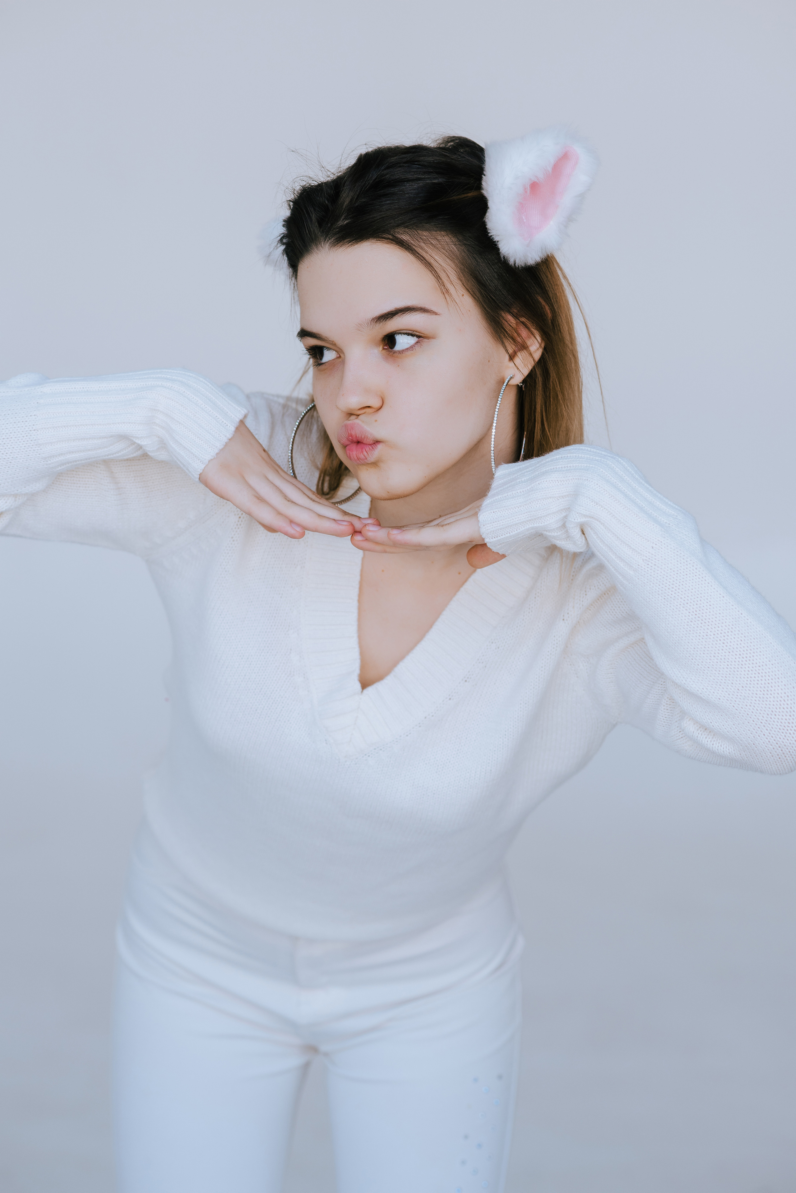 11 класс. Университетская школа ДВФУ. Стильный выпускной альбом Владивосток фотограф Вероника Мигачева