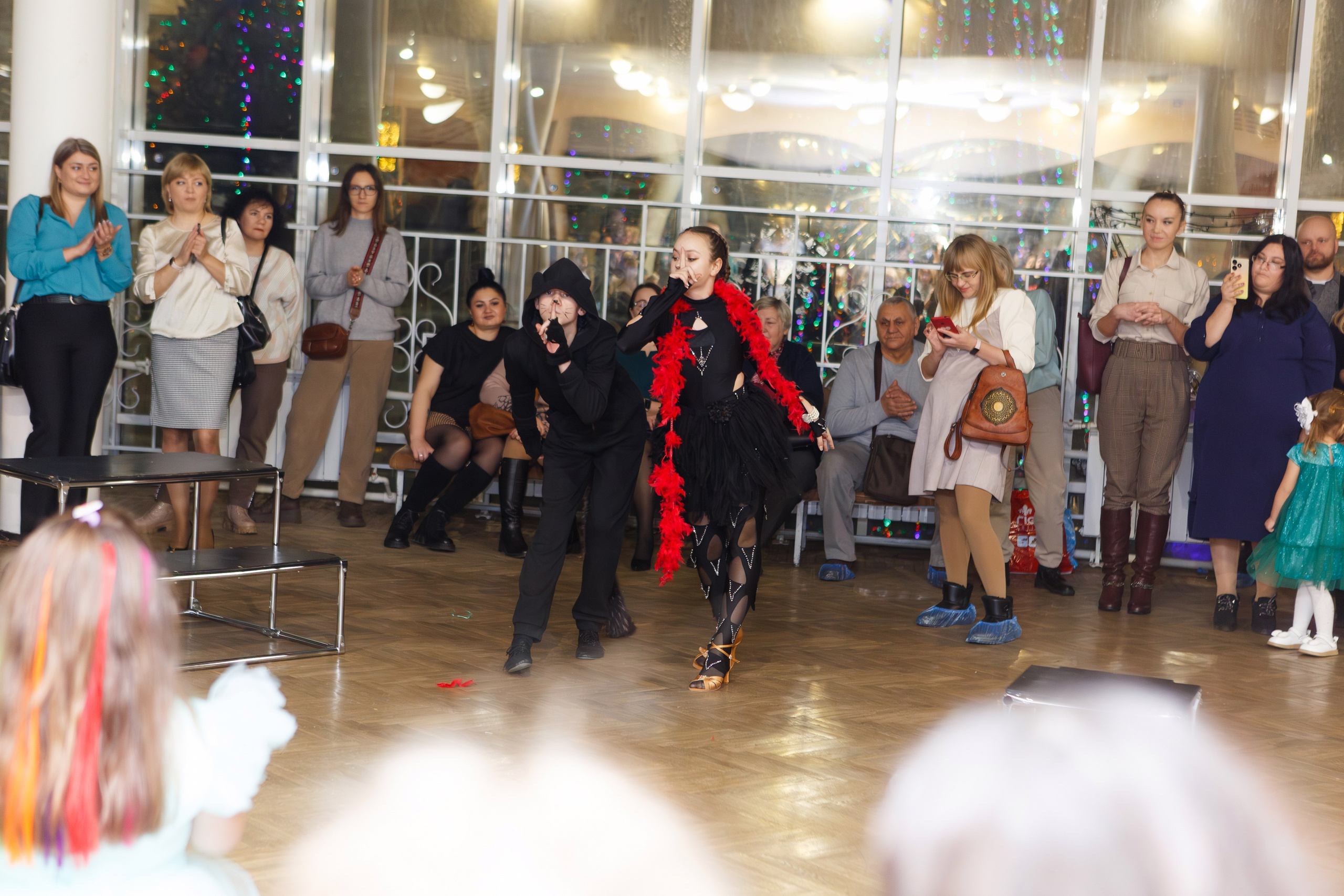 Театр-студия «ОК"ФАНТАЗИЯ» — „НОВЫЙ ГОД С ФАНТАЗИЕЙ“. Профессиональный фотограф в Мценске и Орловской области