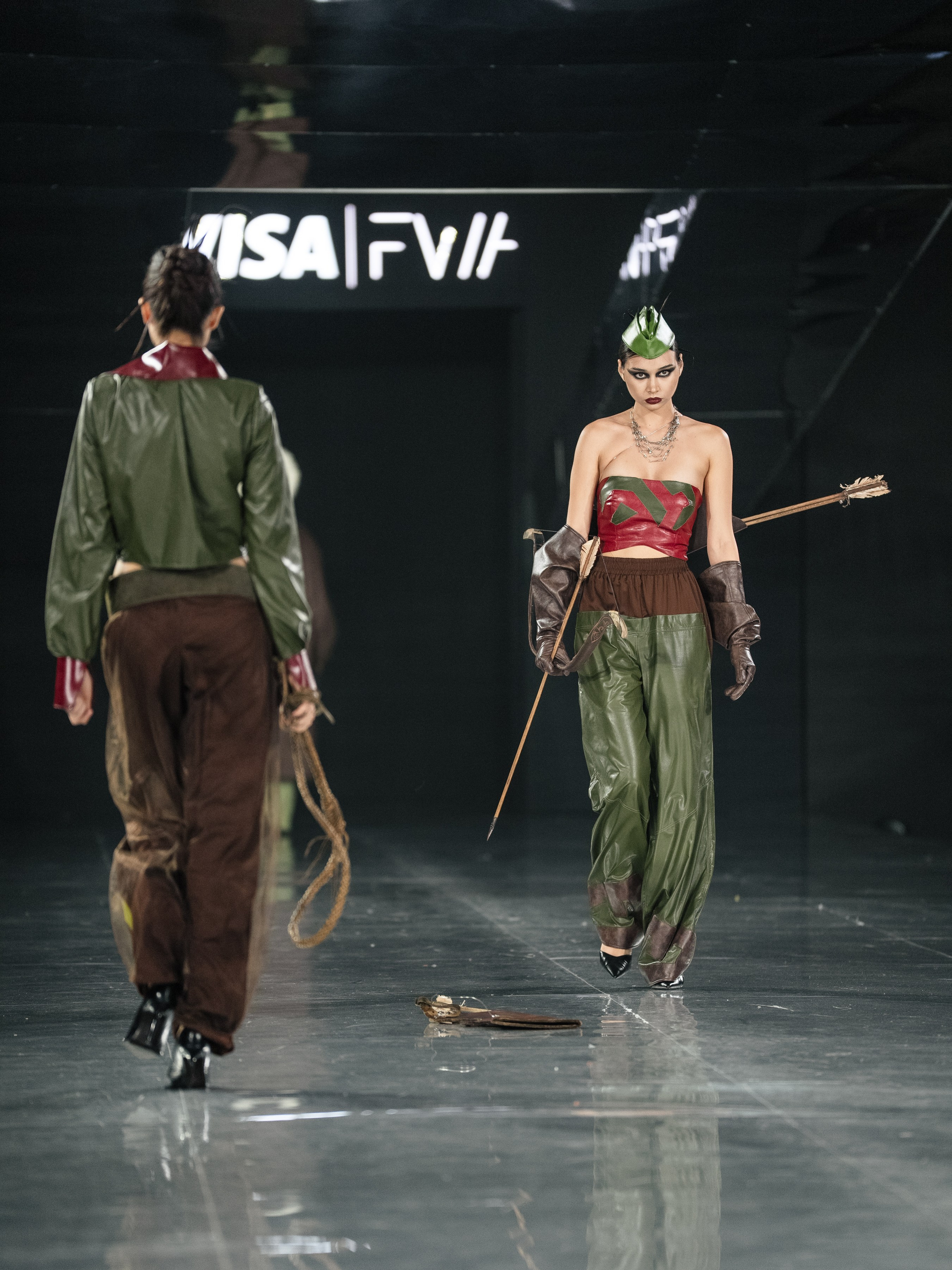 Visa Fashion Week SAKH. Сайт Алматинского НЮ АРТ, будуар и фэшн фотографа Дениса Карпенко