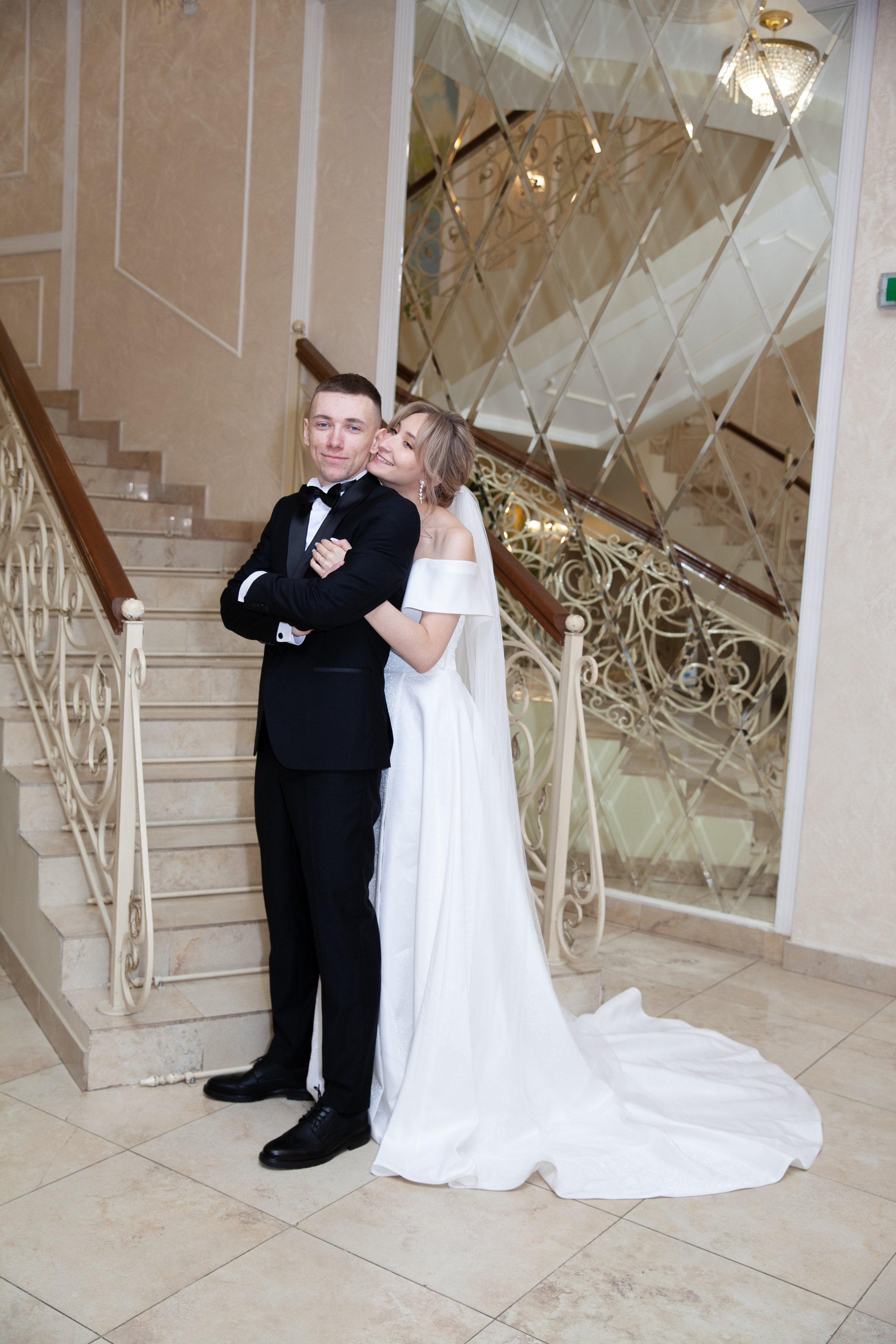 Свадебная фотосессия в отеле Ареал. Фотограф в Железнодорожном и Балашихе