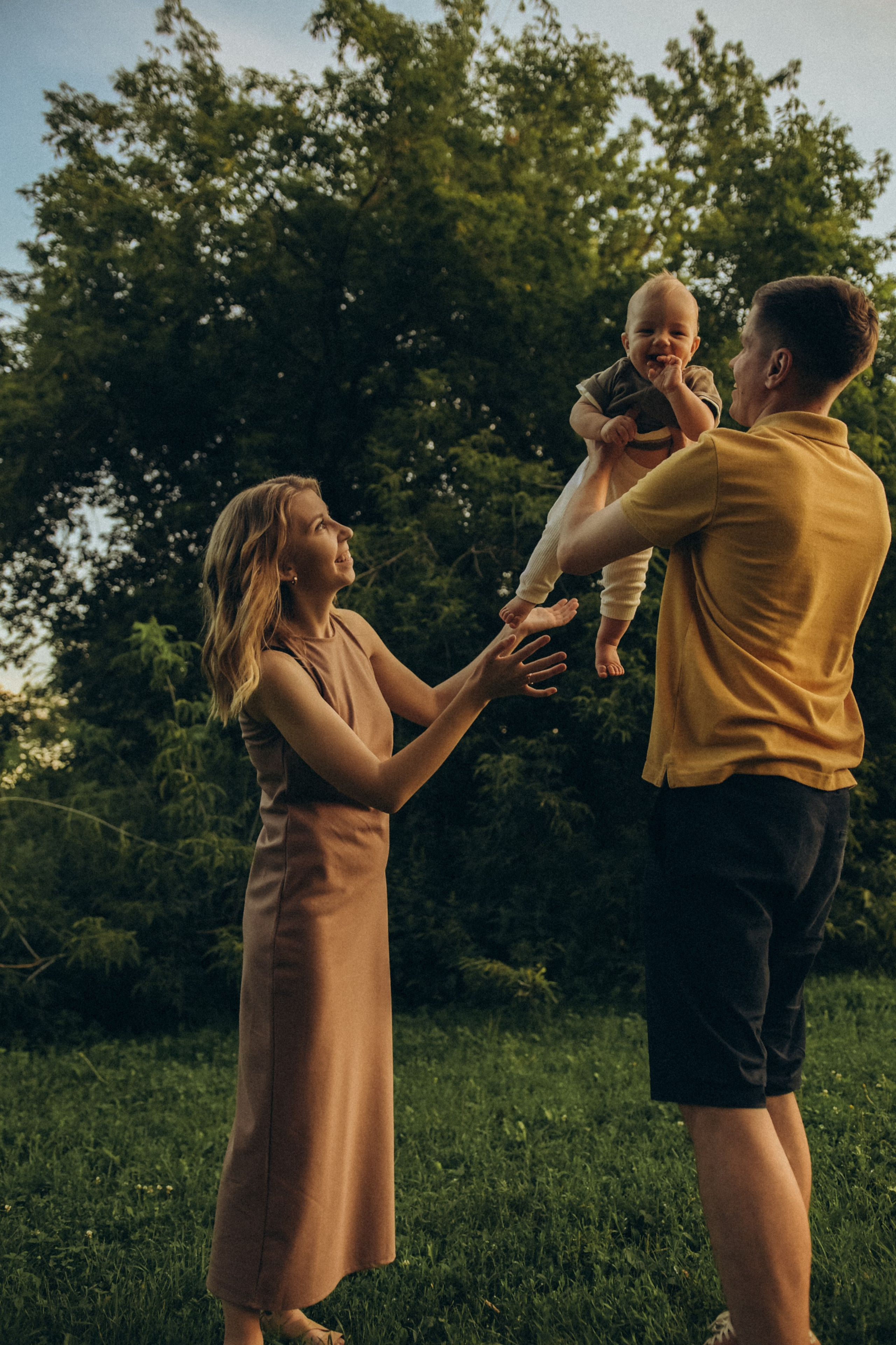 Июльский вечер. Гаврилова Настя семейный фотограф lifestyle в Москве