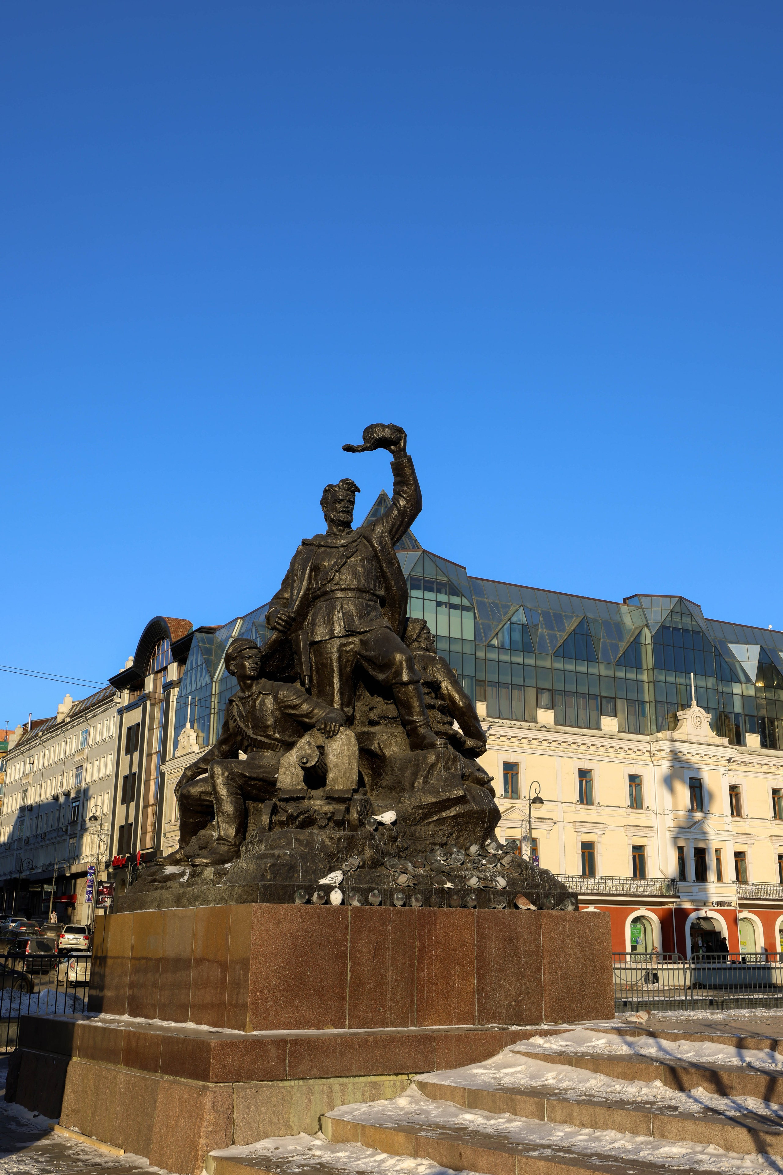 Центральные улицы. Турист оптимист