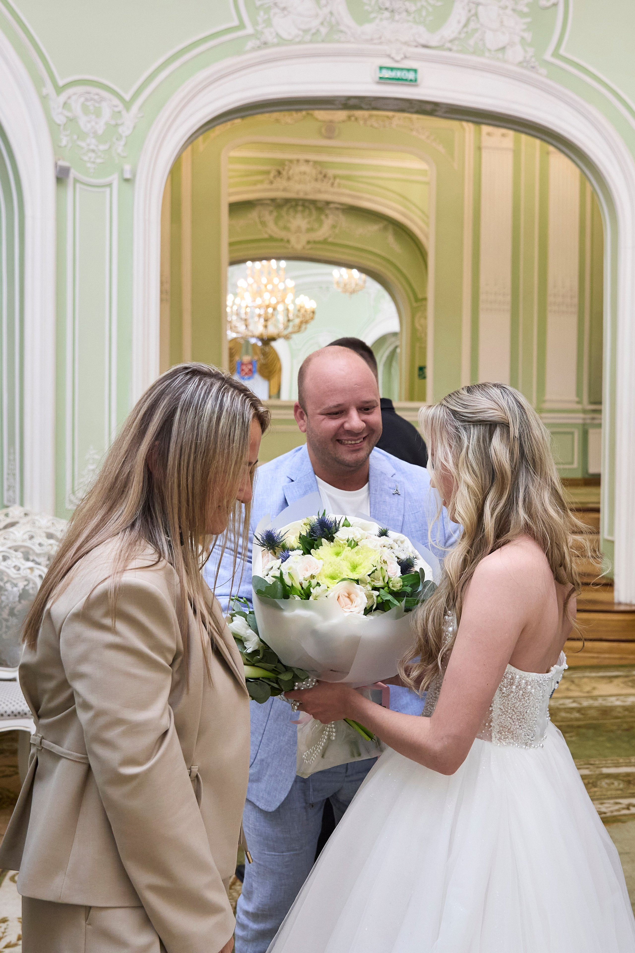 Александр и Дарья. Свадебный фотограф Анастасия Казакова