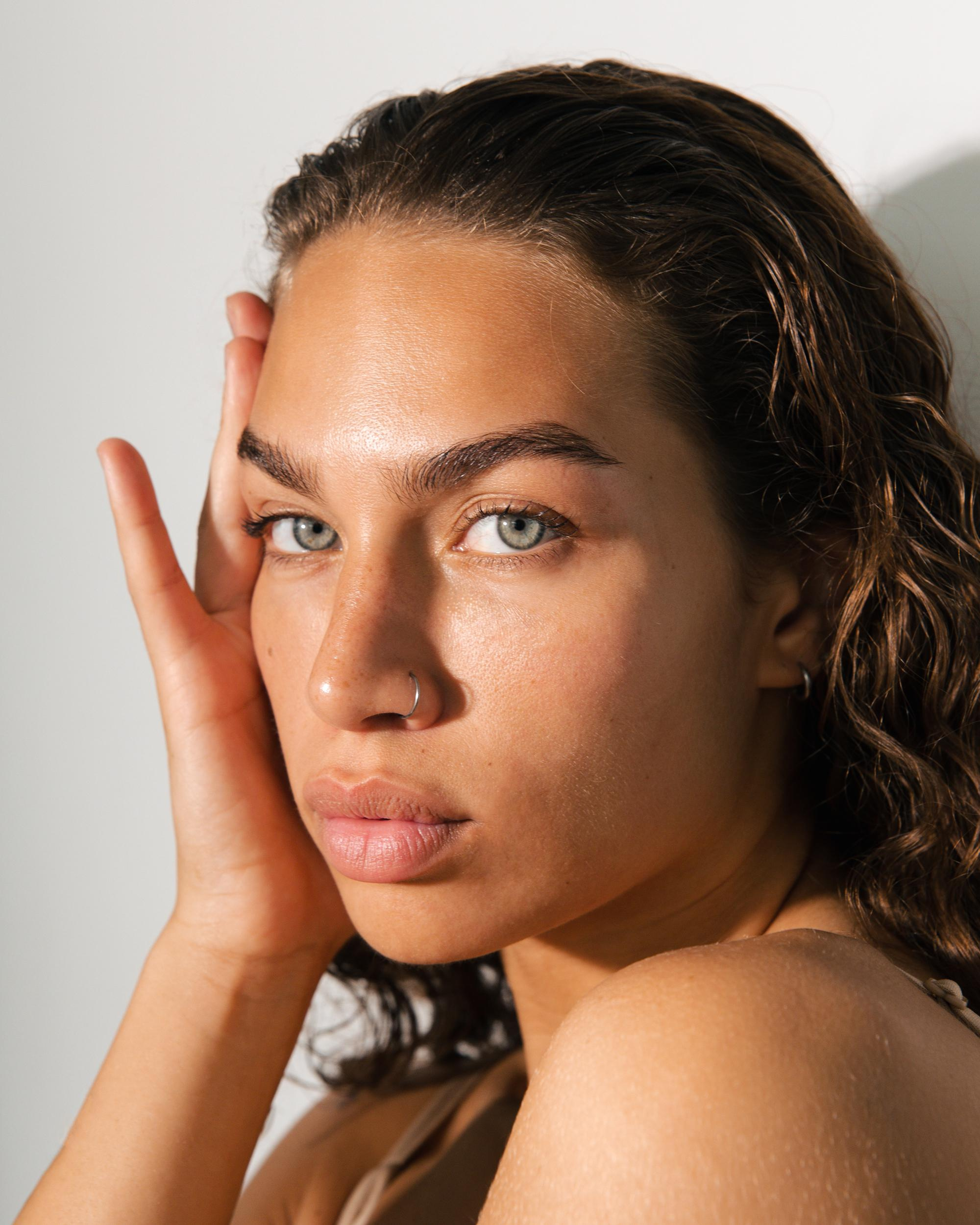 Face.room rebranding контент съемка для студии масажа. Фотограф в Санкт-Петербурге и Москве