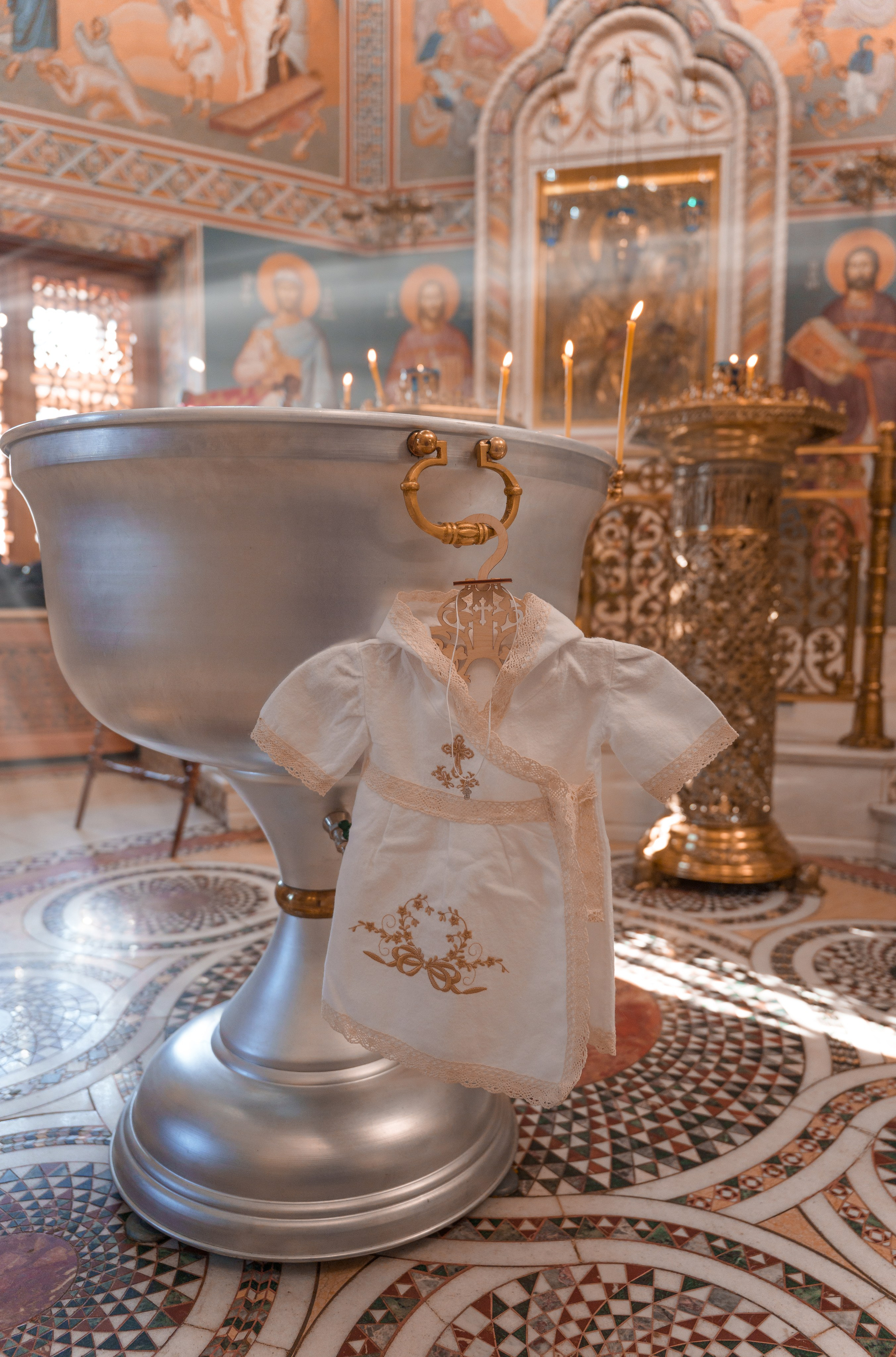 Крещение. Фотограф на крещение и венчание в Екатеринбурге. Ольга Мезенцева