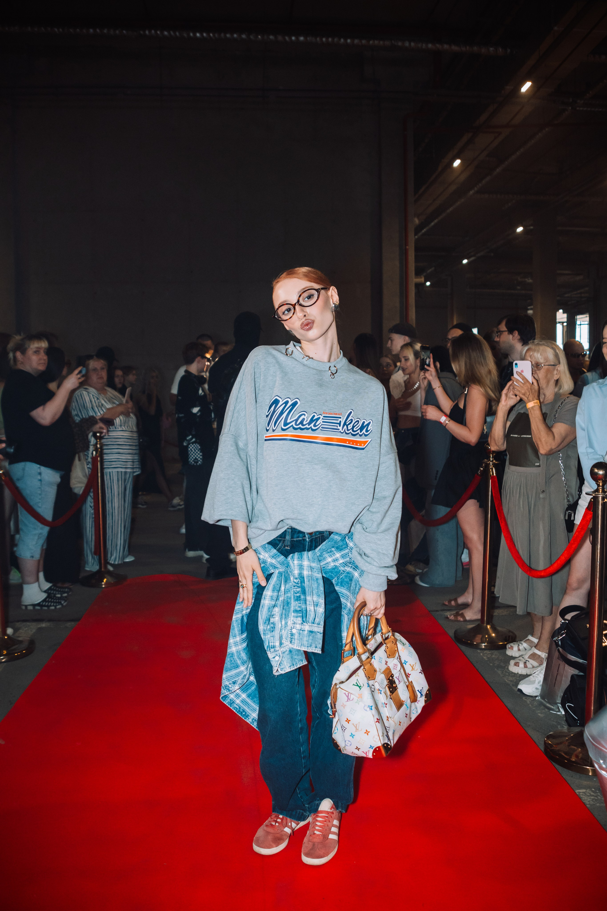 Красные дорожки и пресс-воллы. Страница