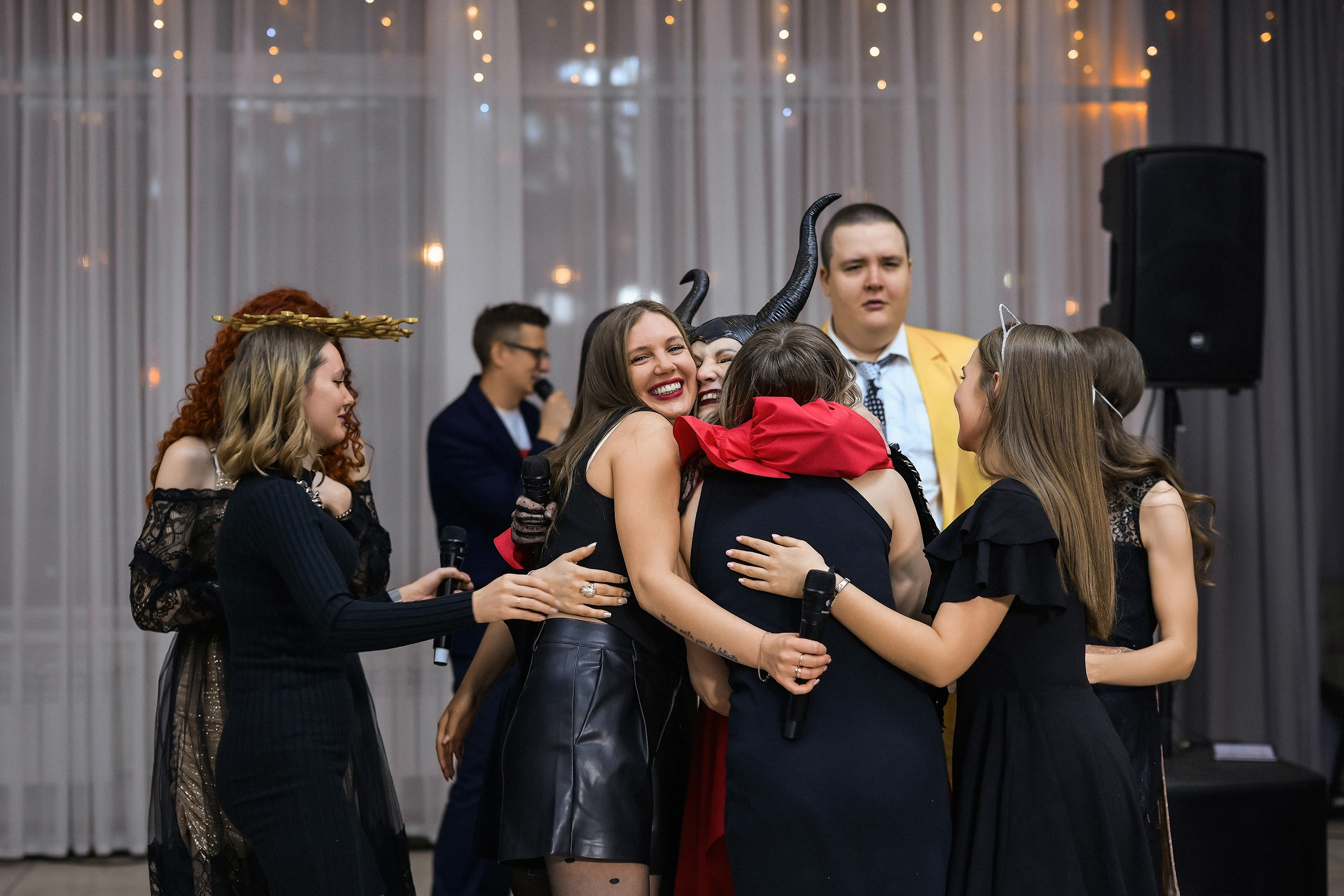 Фотограф на новогодний корпоратив — съёмка в декабре в Красноярске. 📸 Свадебный и семейный фотограф в Красноярске Тихомиров Евгений | 17 лет опыта | 800+ свадеб