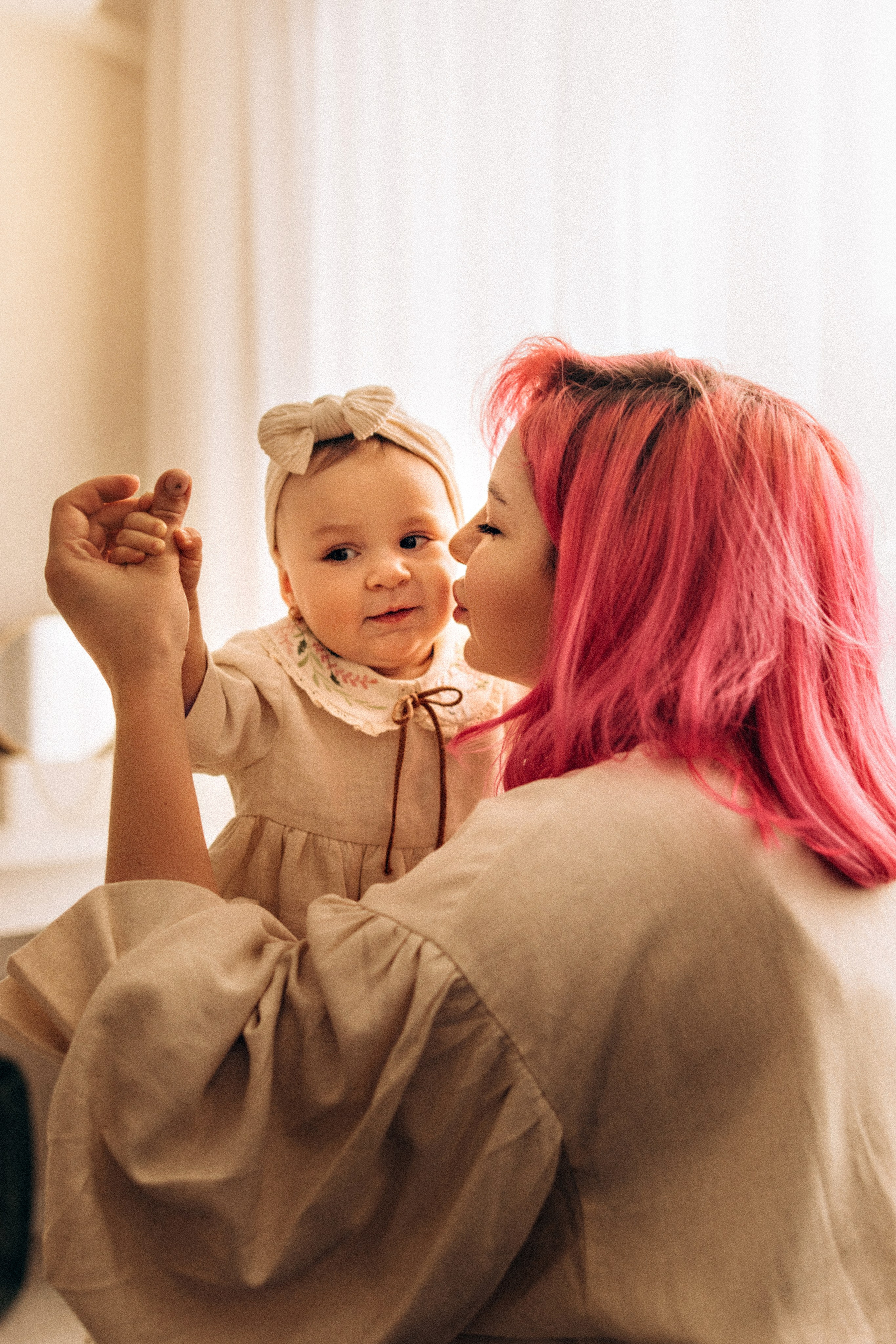 Люда и Оливия. Фотограф Юлия Стрыгина