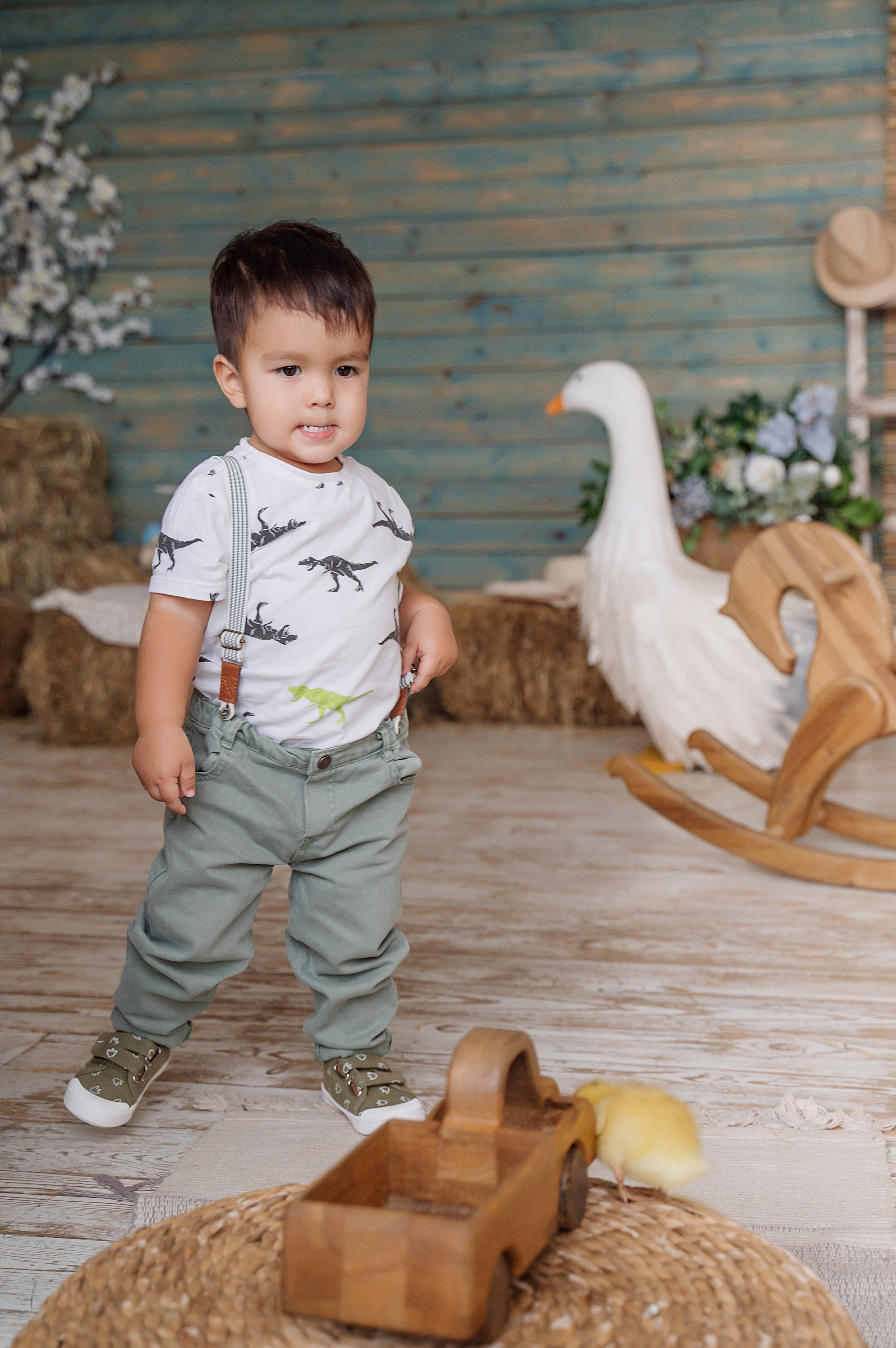 Семейная фотосессия с уточками. Свадебный фотограф