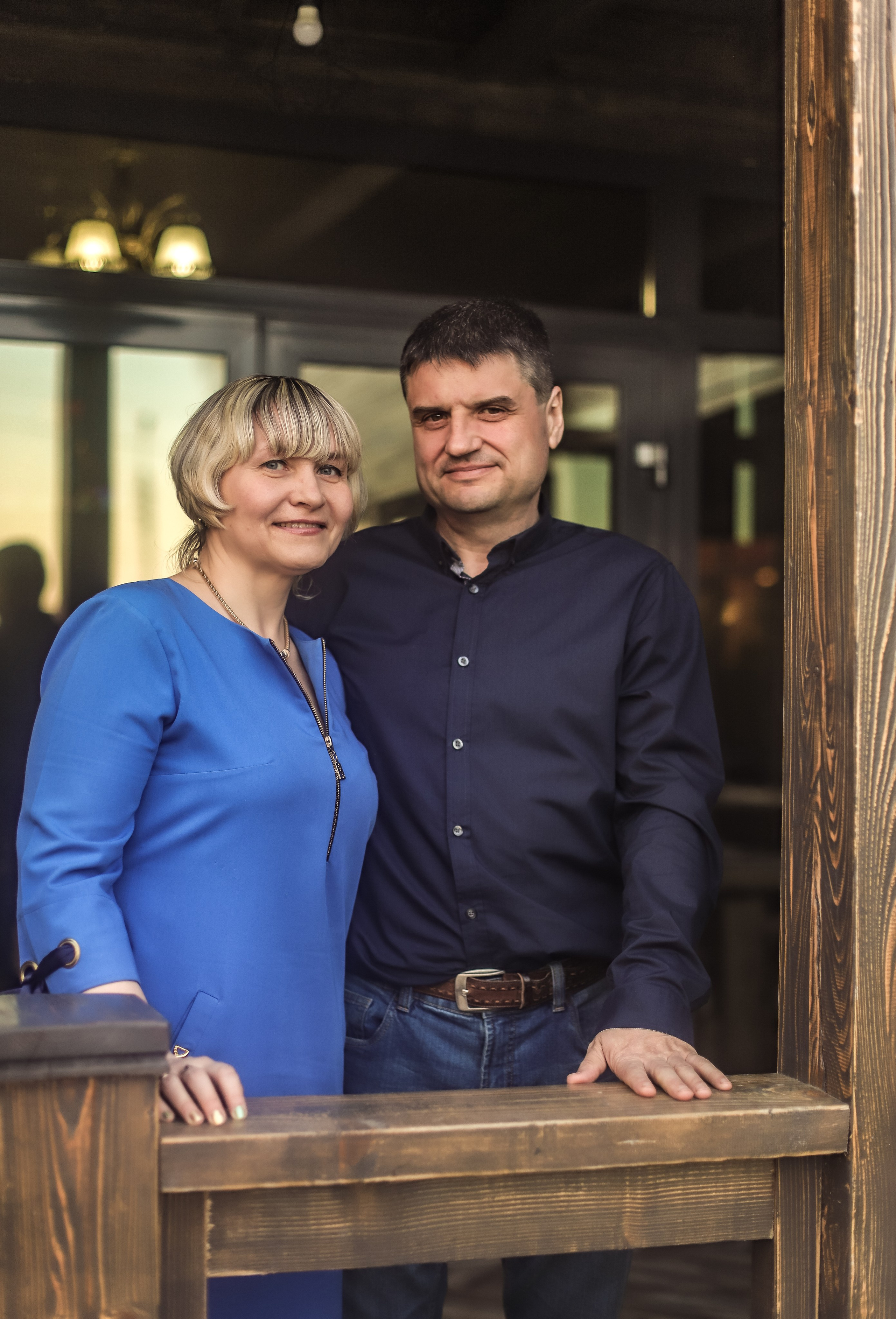 Репортаж торжества в ресторане. Семейный свадебный интерьерный фотограф Тверь Санкт- Марина Свистунова