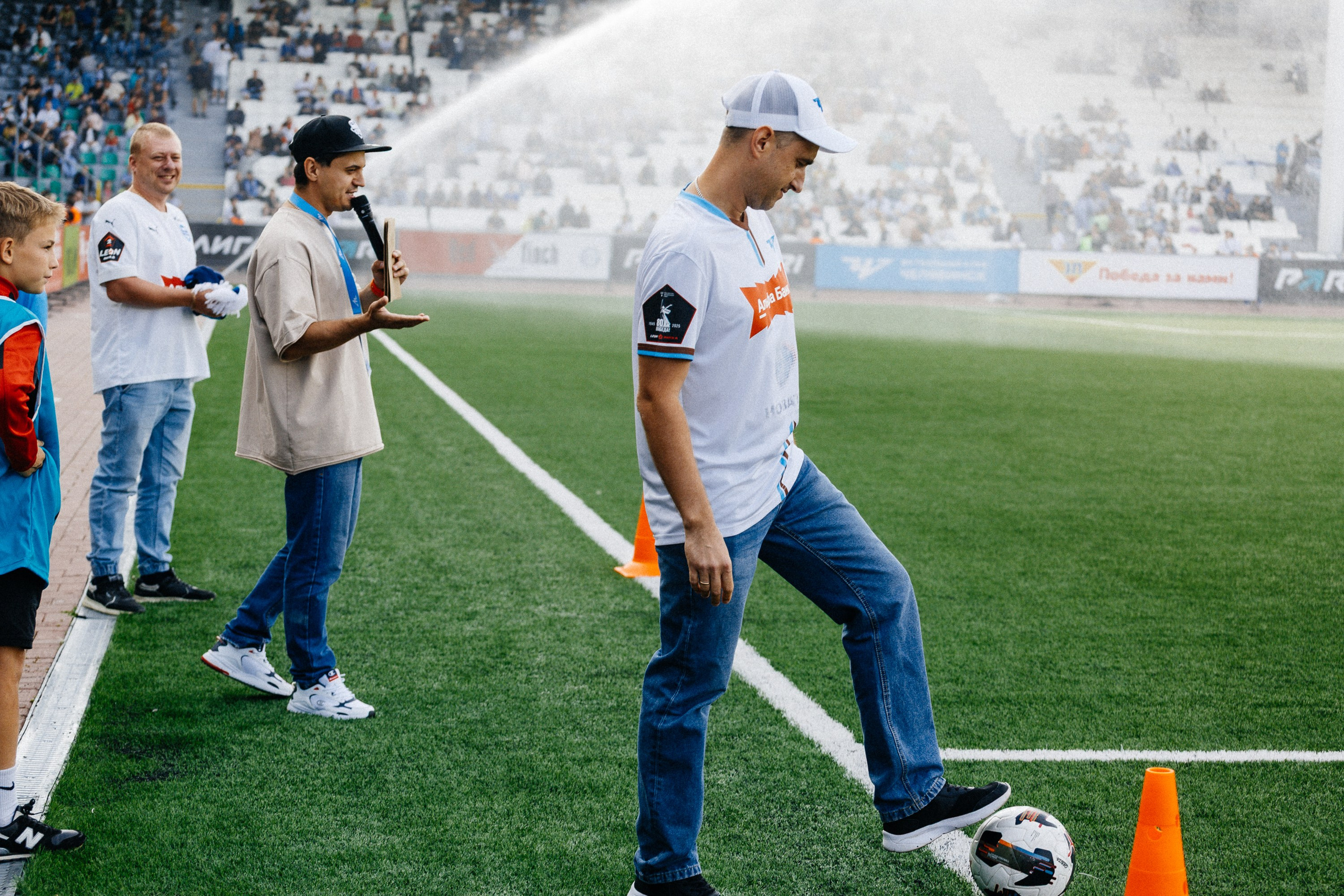 ФК ЧЕЛЯБИНСК Х ФК ВОЛГА. Репортажный фотограф Макс Брагин