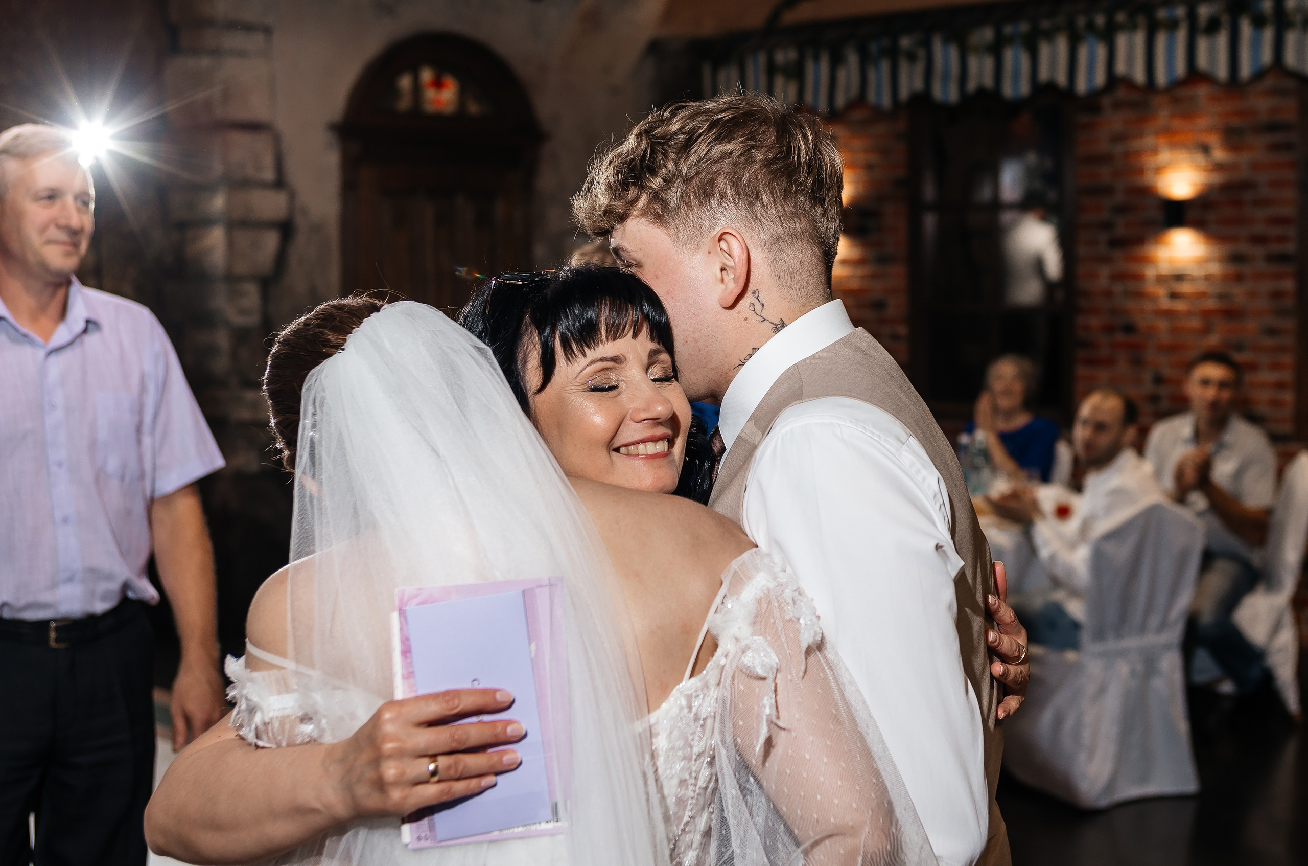 Вероника & Евгений | 04.07.24. Свадебный и семейный фотограф в Омске Евгения Хакимова