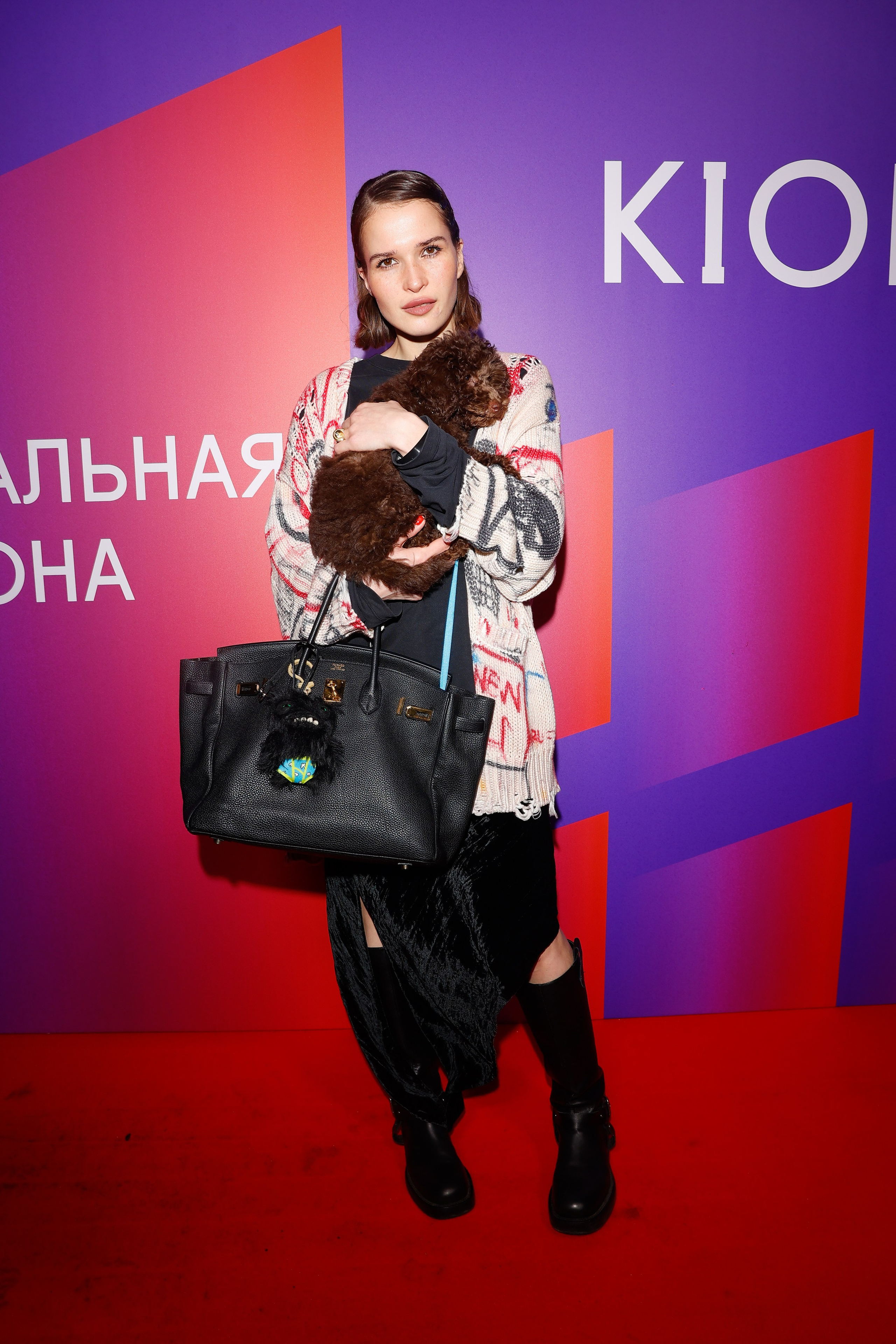 ТЕАТРАЛЬНАЯ ЗОНА | СТРЕЛКА | KION. Nikolskayasecular