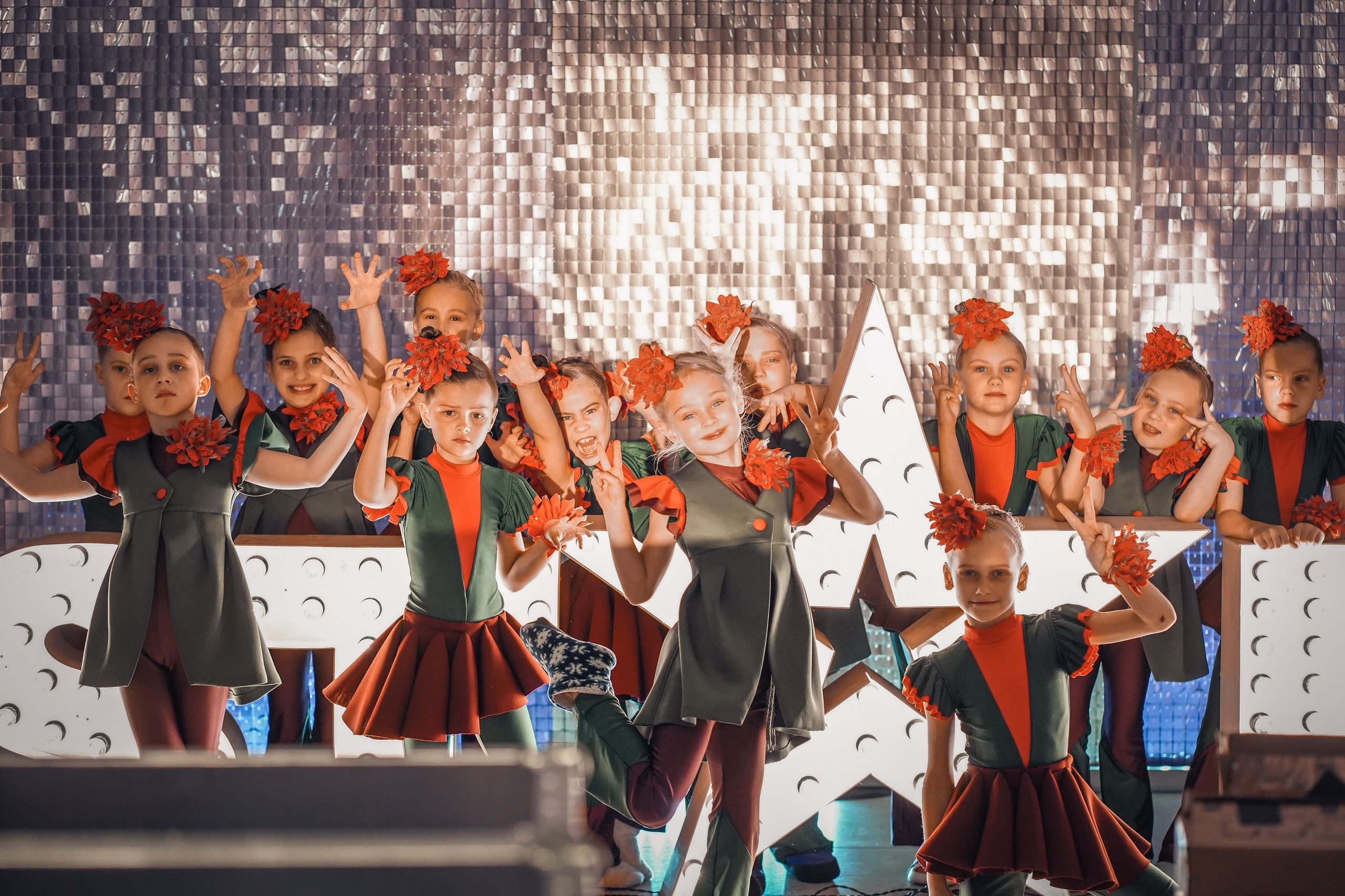 Три Апельсина в Питере 2023. Семейный и детский фотограф в Москве (Тинао) Галкина Алевтина