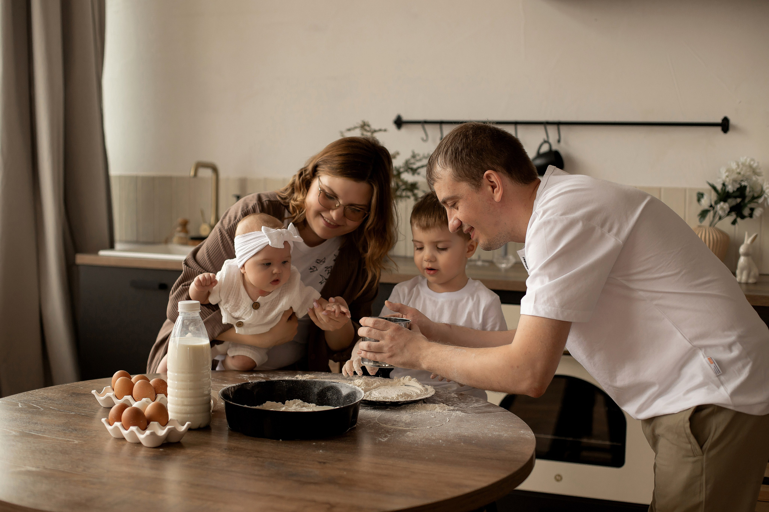 Печем пирог. Семейный и детский фотограф в Красноярске Анна Маюрова