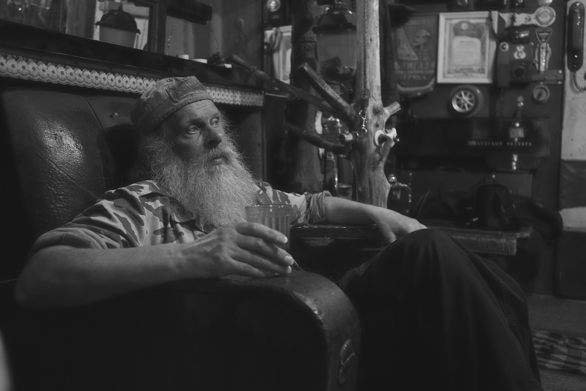 Портреты и истории