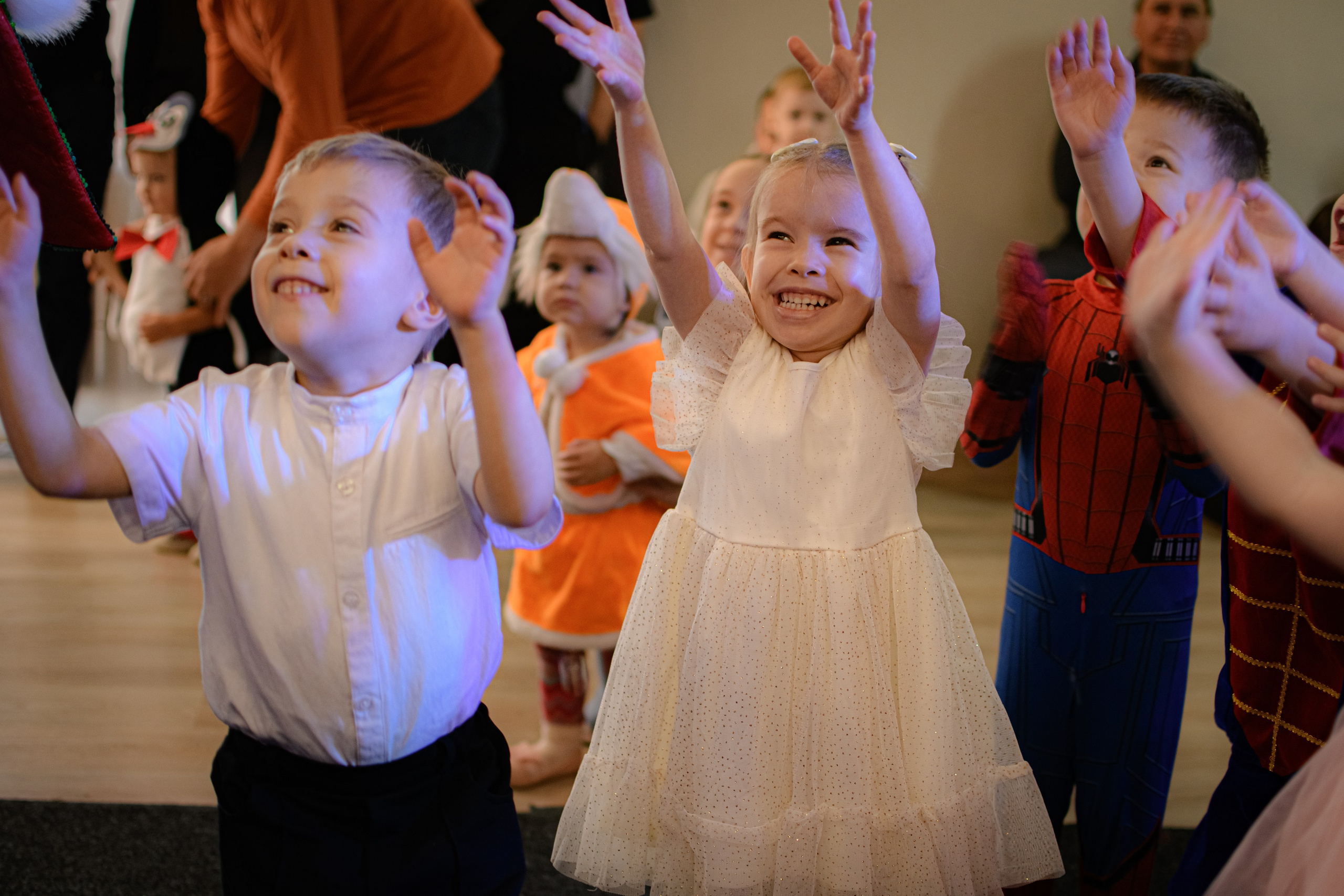 HAPPY NEW YEAR. Photokarish