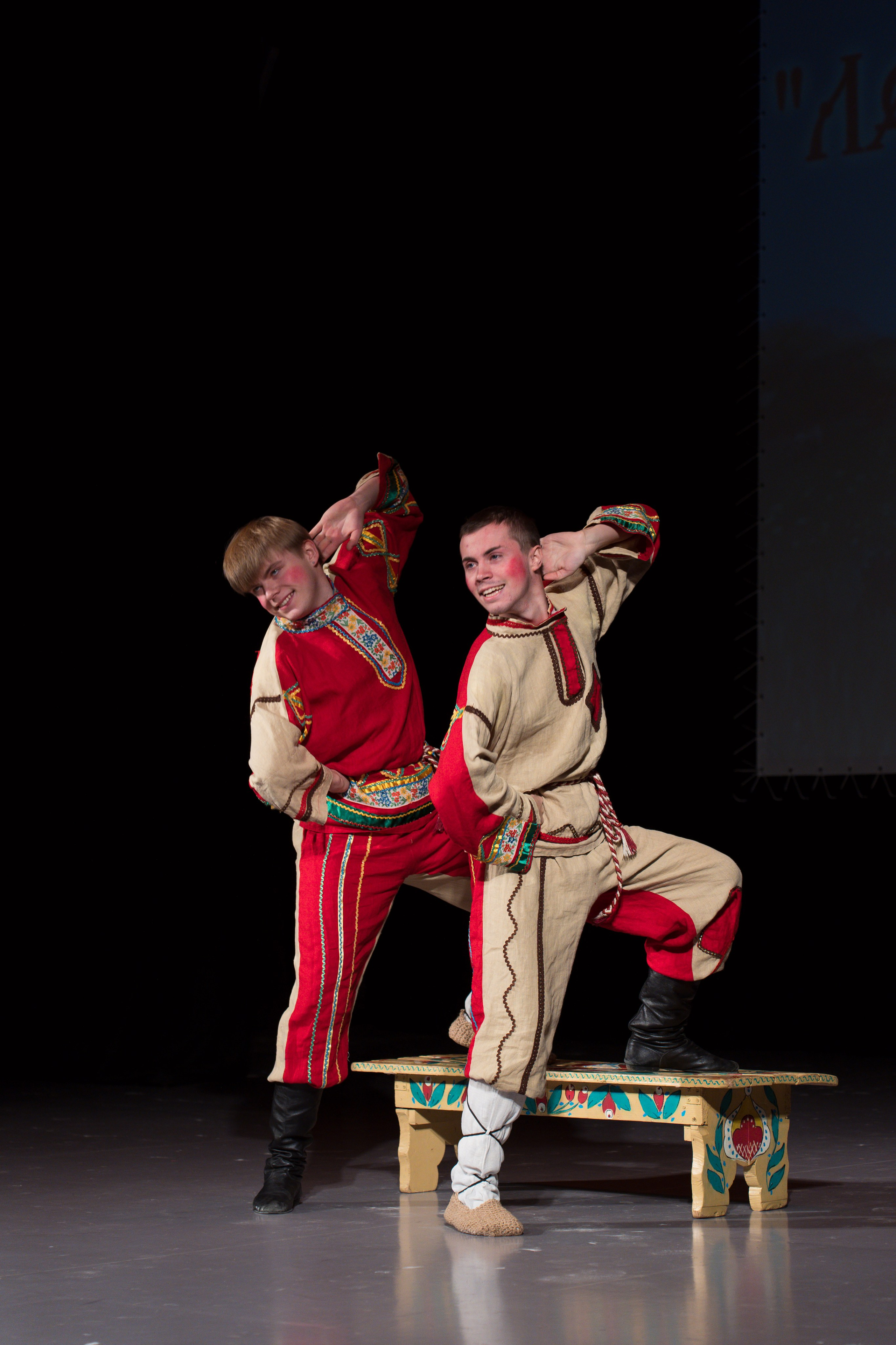 Народный танец. Репортажная съёмка в Санкт-Петербурге, Константин Петров