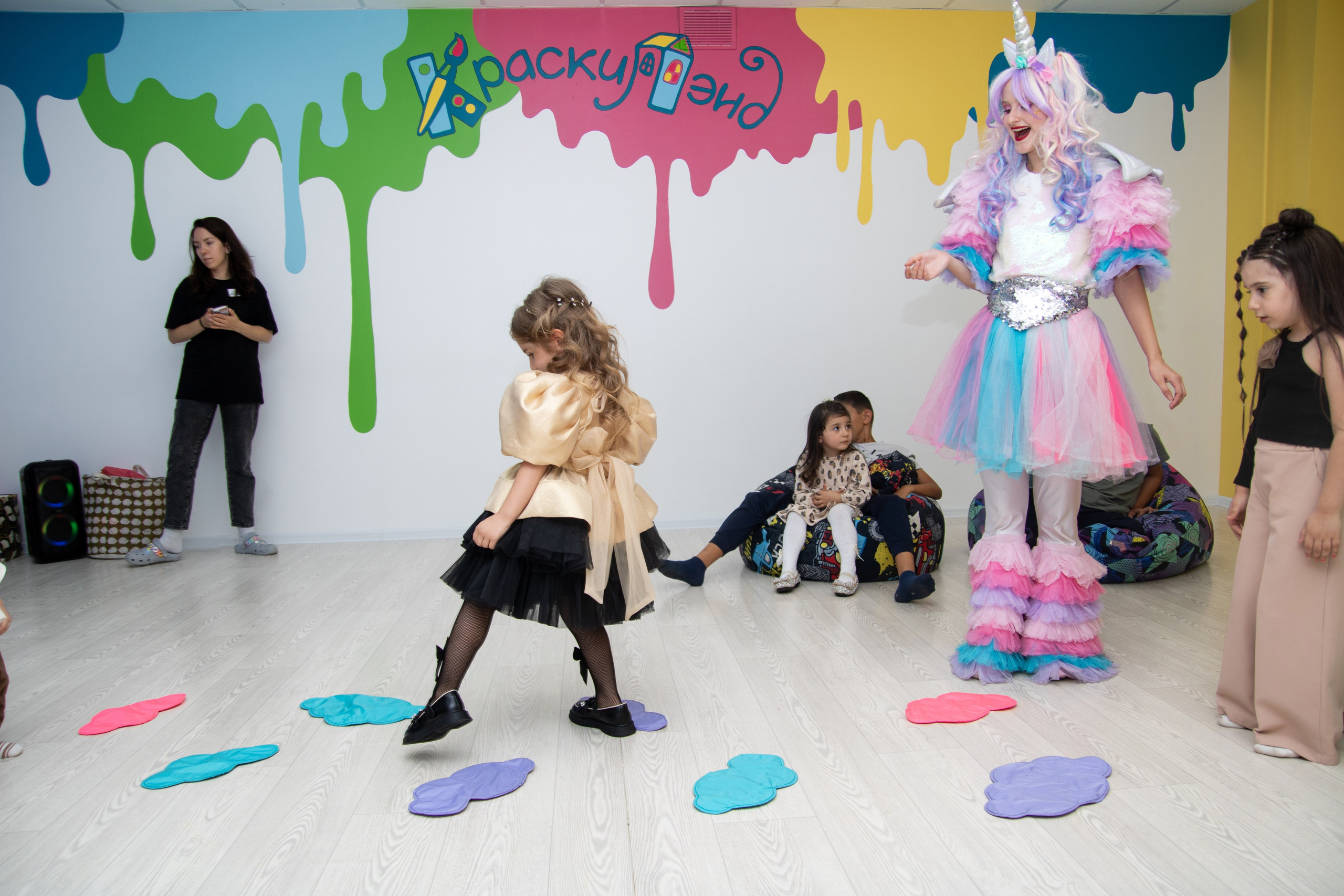 Детское день рождение. Зазеркалье. Фотограф в Самаре Алексей Головачёв