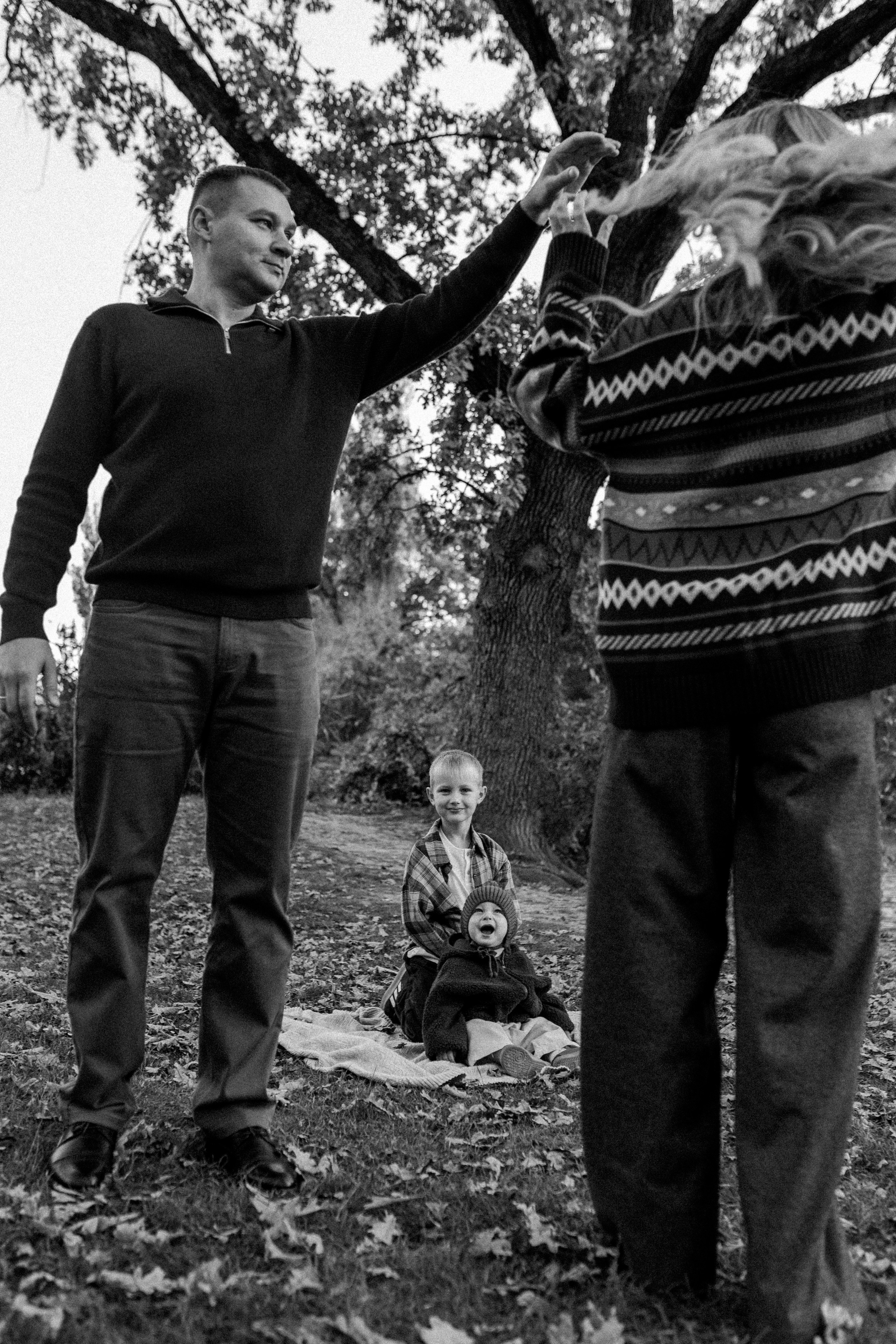 Семейная фотосессия в Краснодаре на природе, фотограф Яна Морева. Семейный фотограф в Краснодаре Яна Морева