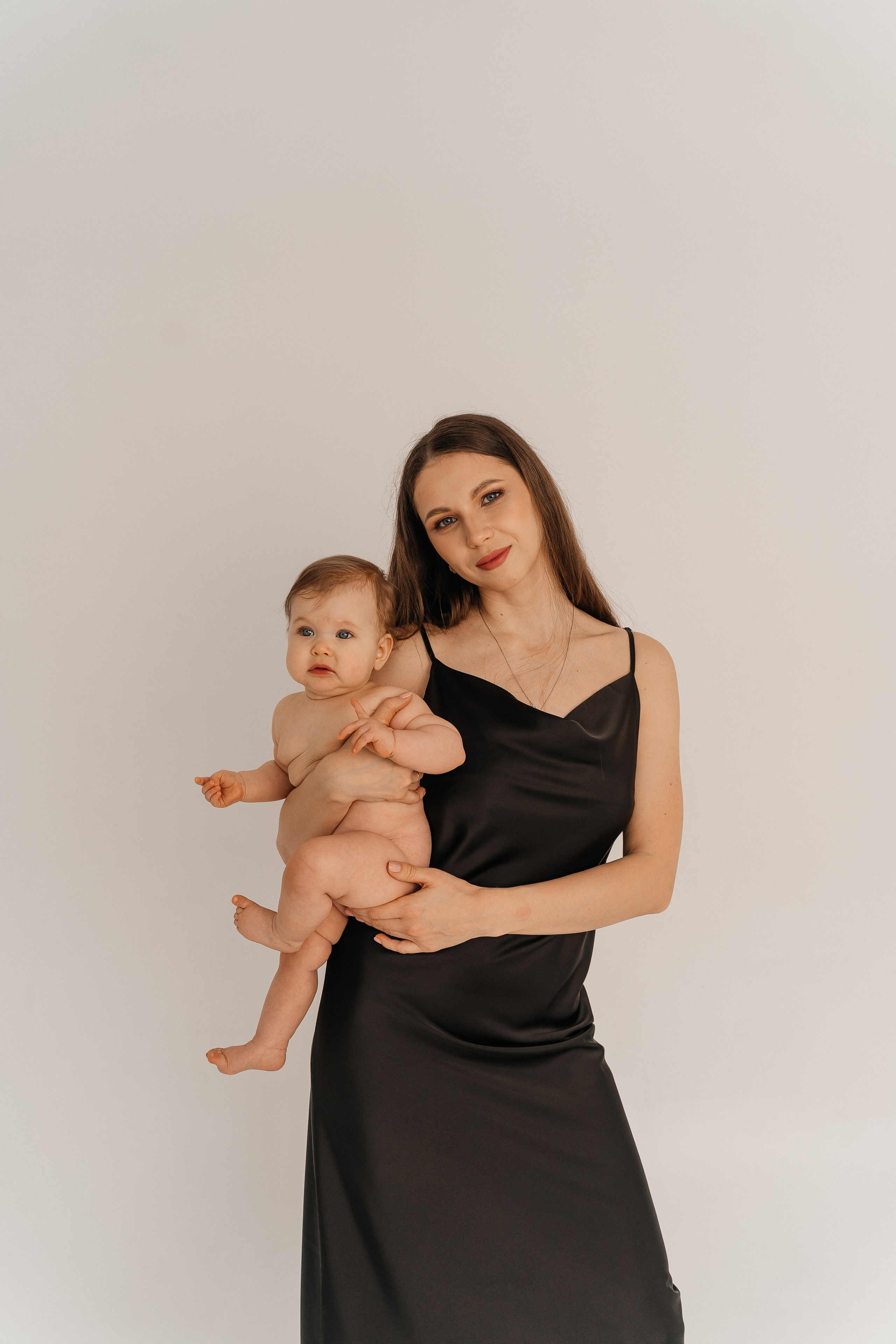 Сережа, Юля, Василиса и Дарина. Волик Мария