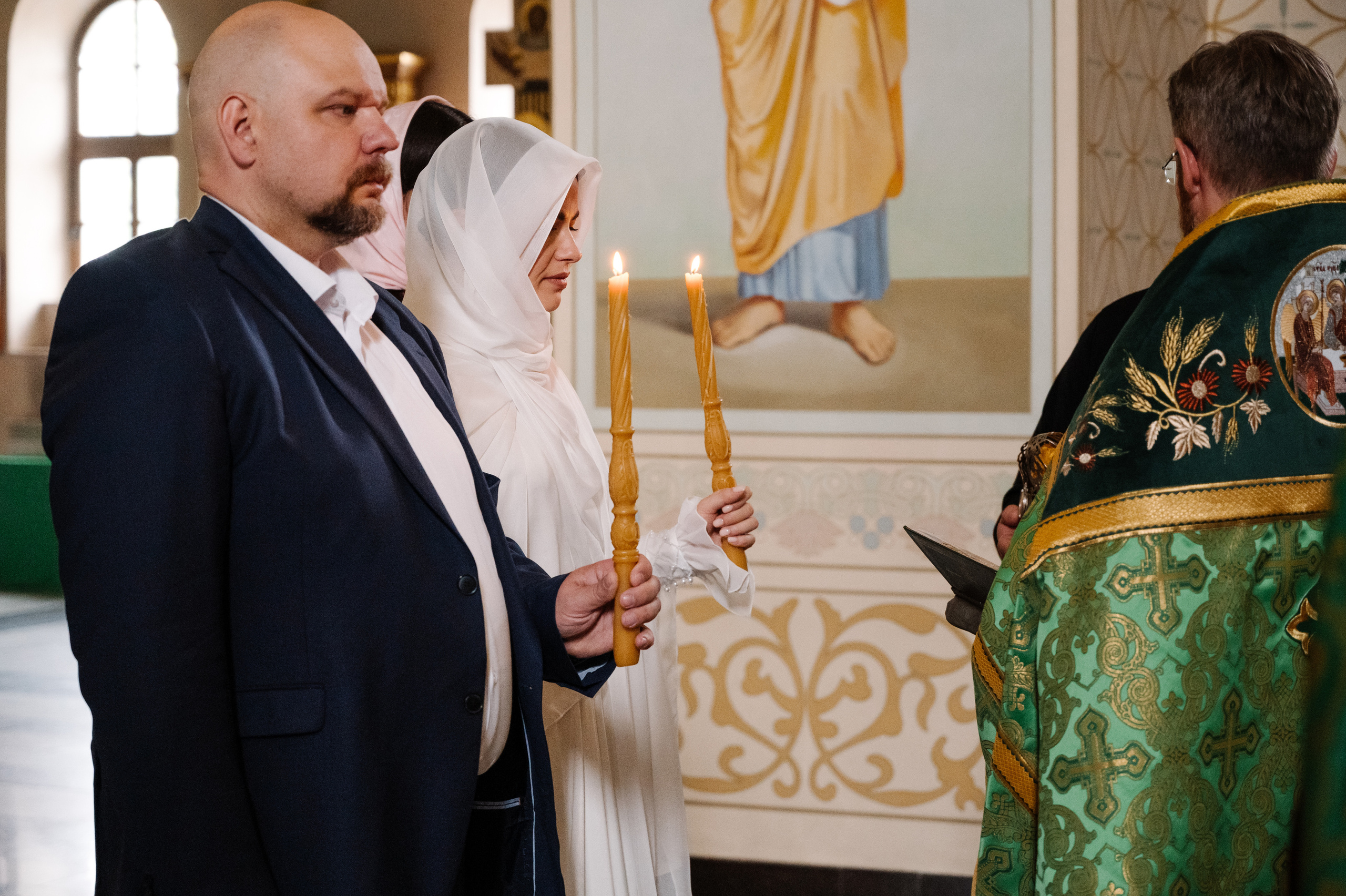 Венчание. Профессиональный фотограф беременности в СПБ. Стильные фотосессии беременности в стиле минимализм и классическая фотография