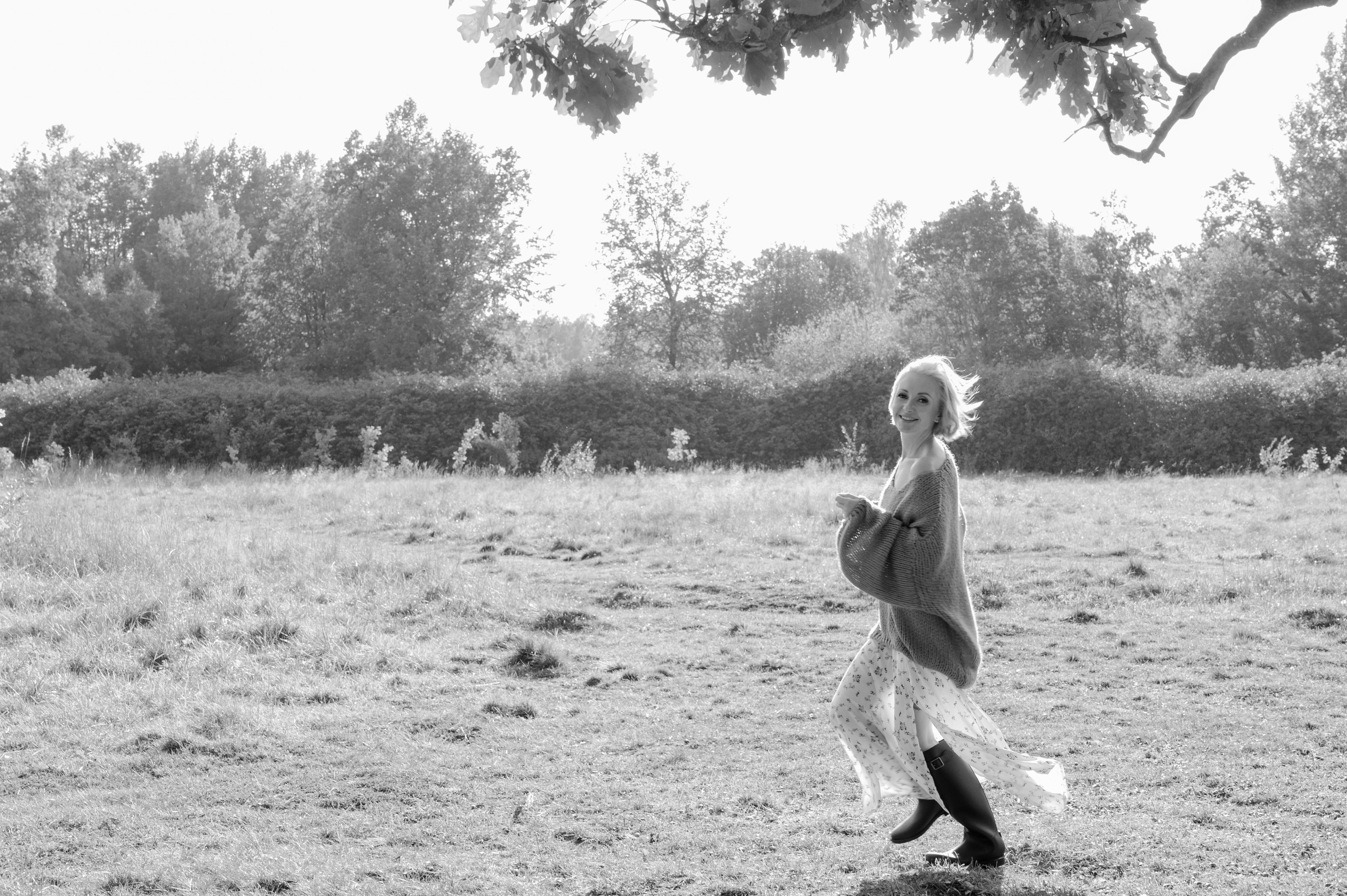 Ксения. Профессиональный фотограф беременности в СПБ. Стильные фотосессии беременности в стиле минимализм и классическая фотография