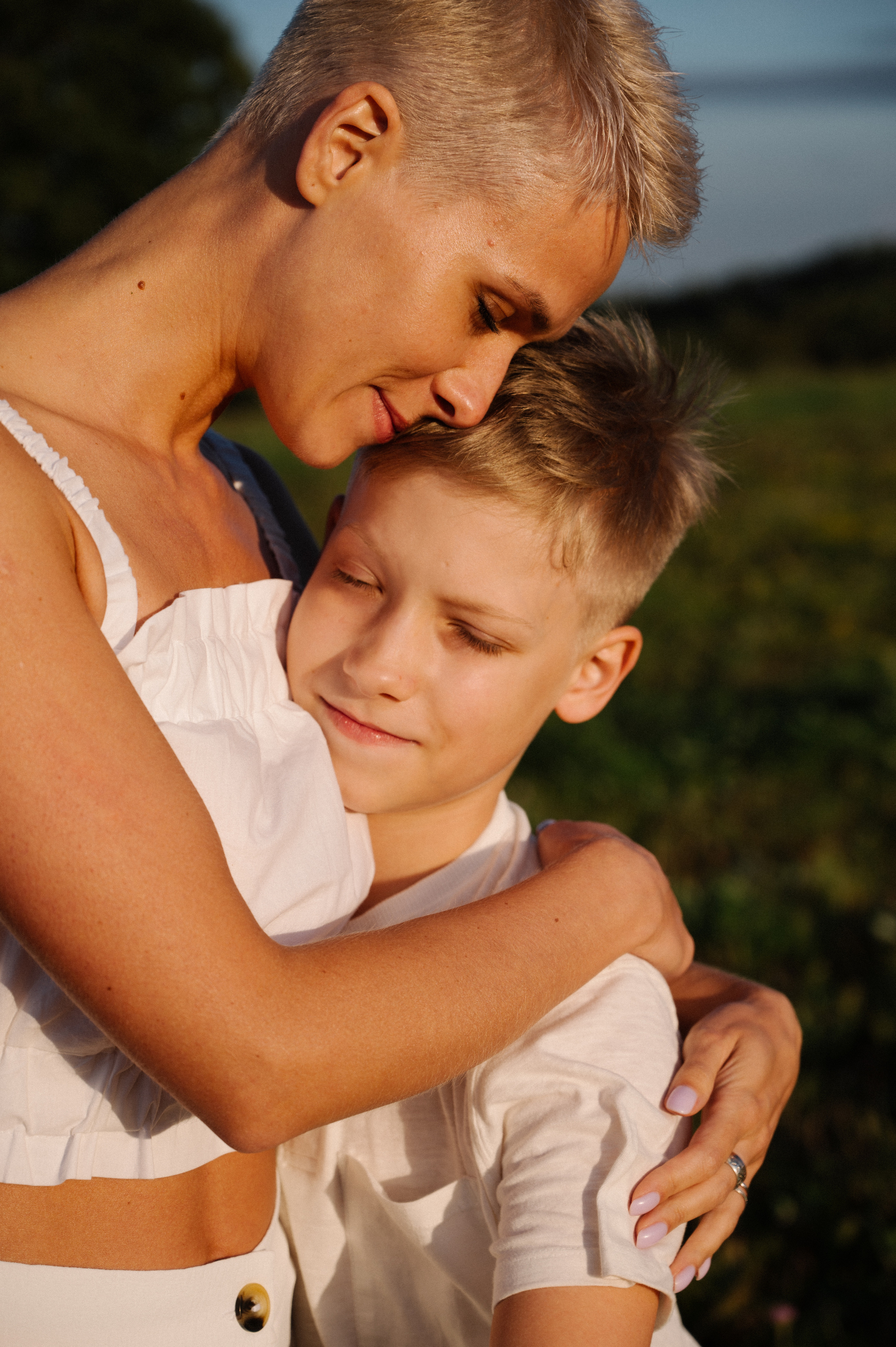 Алина сдетьми. Профессиональный фотограф беременности в СПБ. Стильные фотосессии беременности в стиле минимализм и классическая фотография