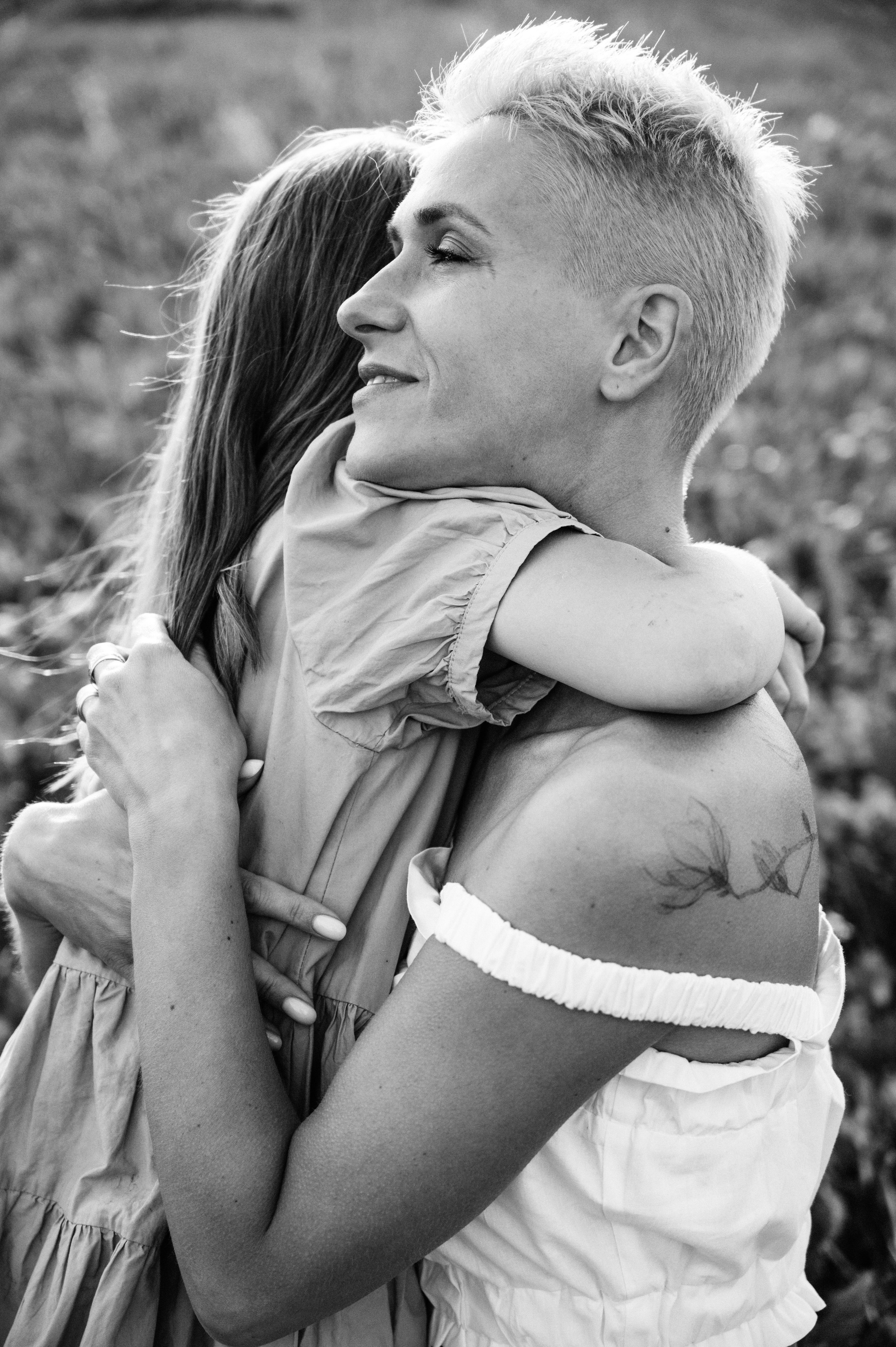 Алина сдетьми. Профессиональный фотограф беременности в СПБ. Стильные фотосессии беременности в стиле минимализм и классическая фотография