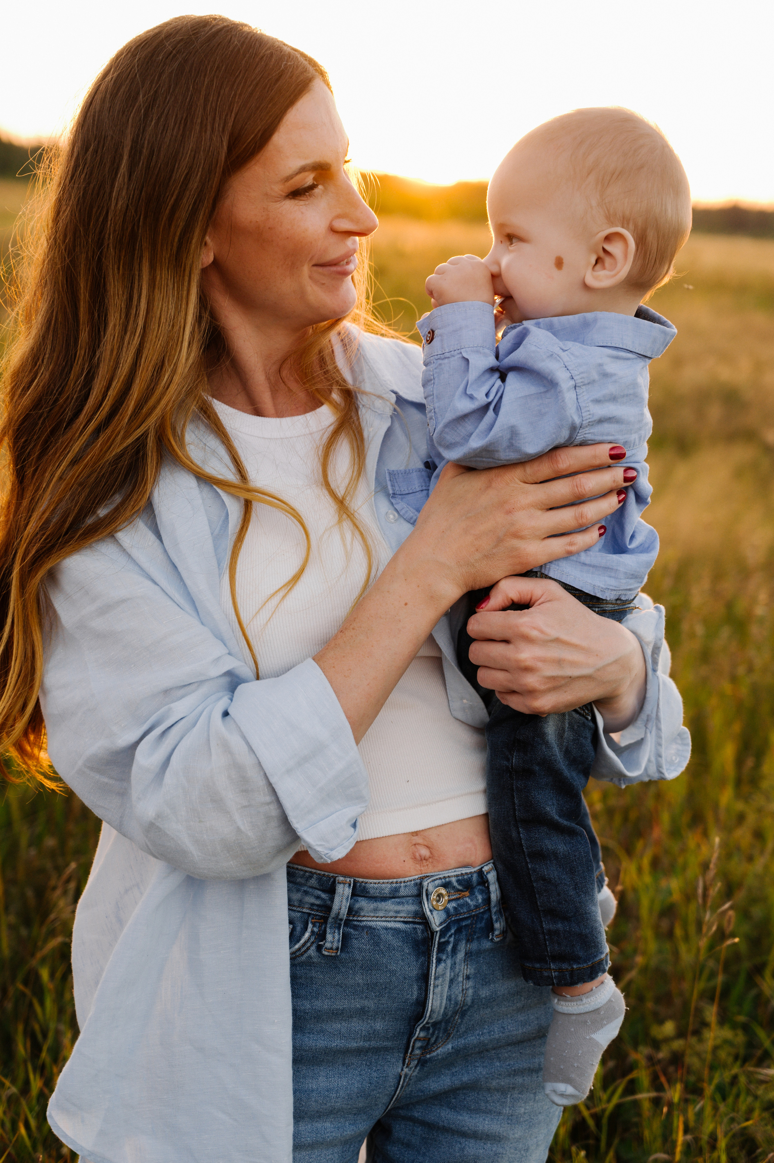 Лина. Профессиональный фотограф беременности в СПБ. Стильные фотосессии беременности в стиле минимализм и классическая фотография