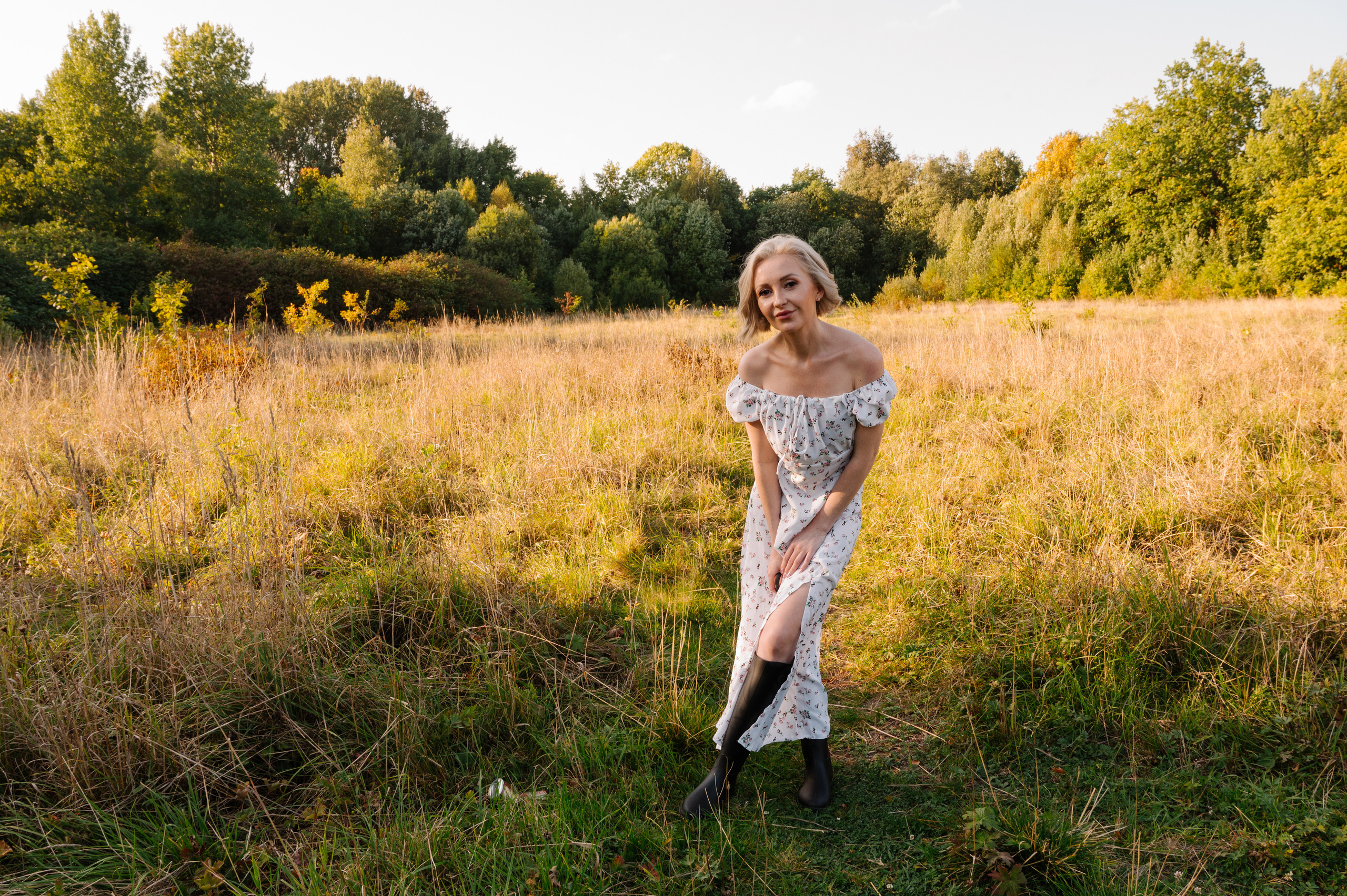 Ксения. Профессиональный фотограф беременности в СПБ. Стильные фотосессии беременности в стиле минимализм и классическая фотография