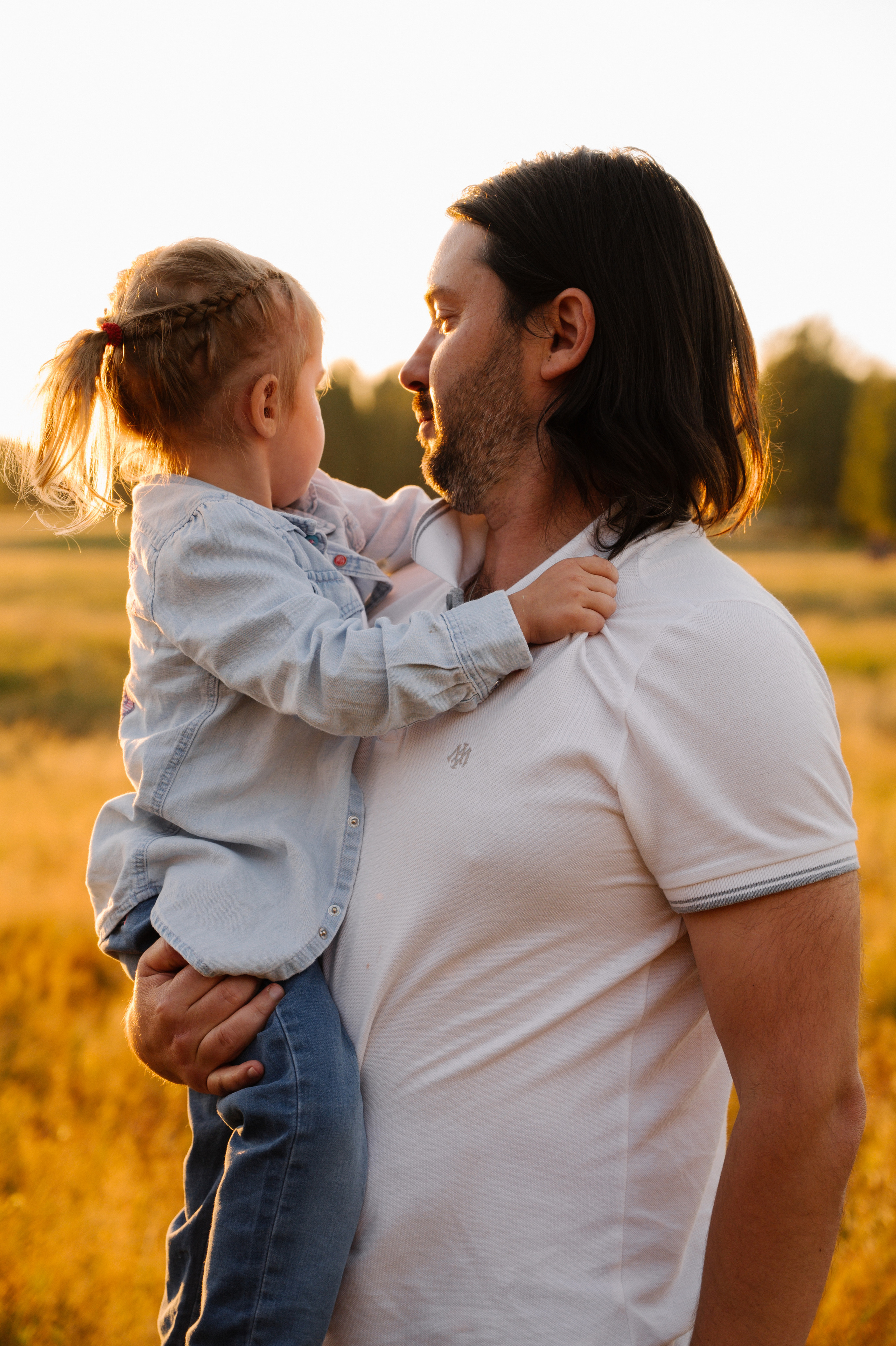 Лина. Профессиональный фотограф беременности в СПБ. Стильные фотосессии беременности в стиле минимализм и классическая фотография