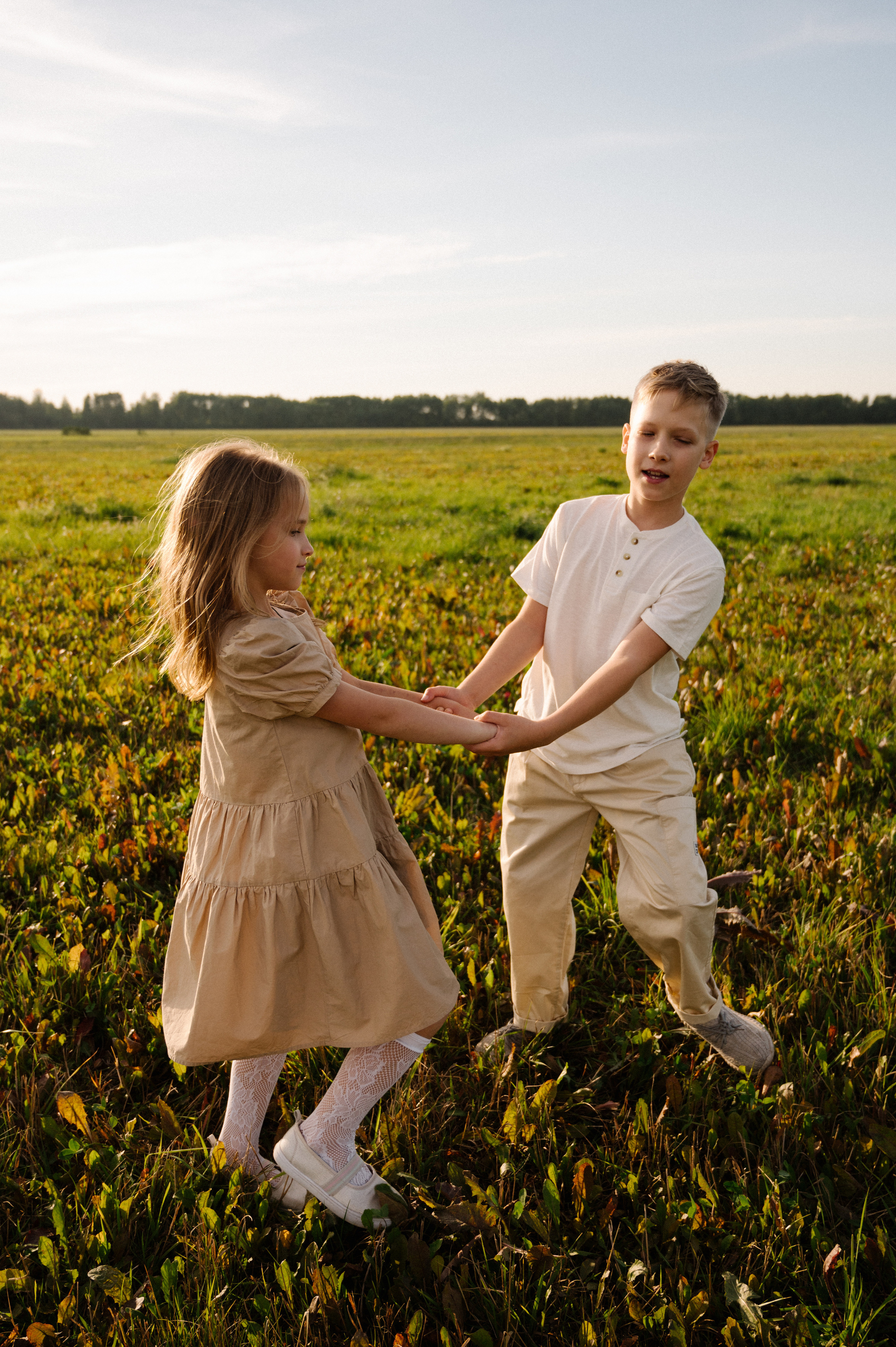 Алина сдетьми. Профессиональный фотограф беременности в СПБ. Стильные фотосессии беременности в стиле минимализм и классическая фотография