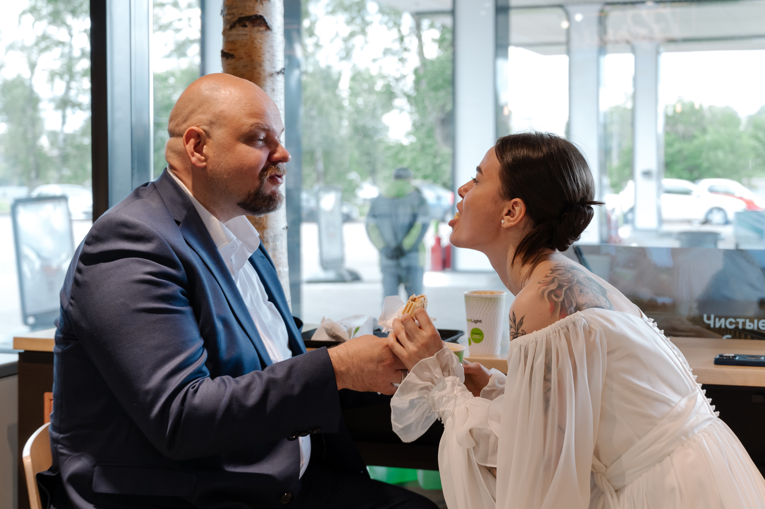 Венчание. Профессиональный фотограф беременности в СПБ. Стильные фотосессии беременности в стиле минимализм и классическая фотография