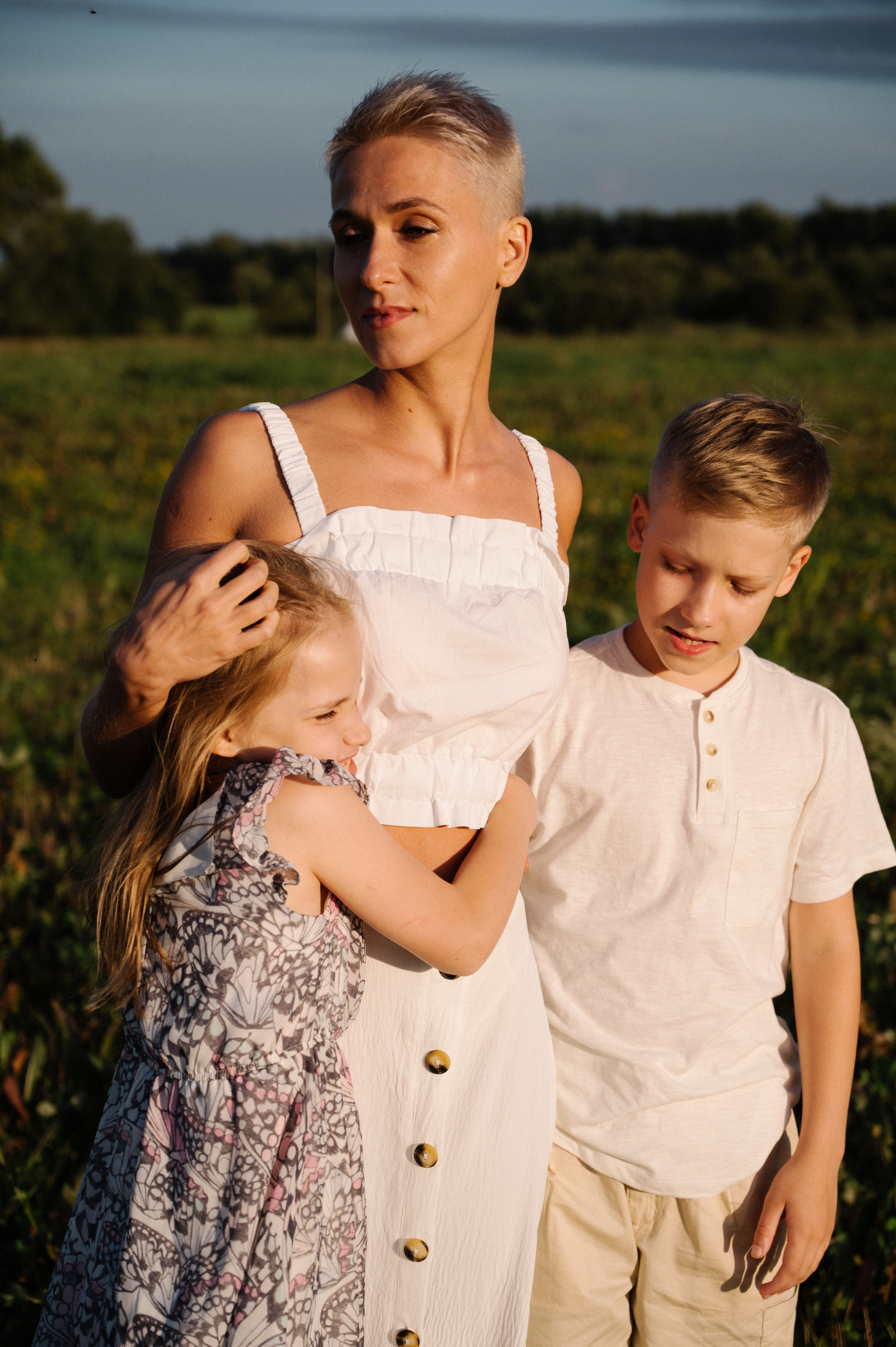 Алина сдетьми. Профессиональный фотограф беременности в СПБ. Стильные фотосессии беременности в стиле минимализм и классическая фотография
